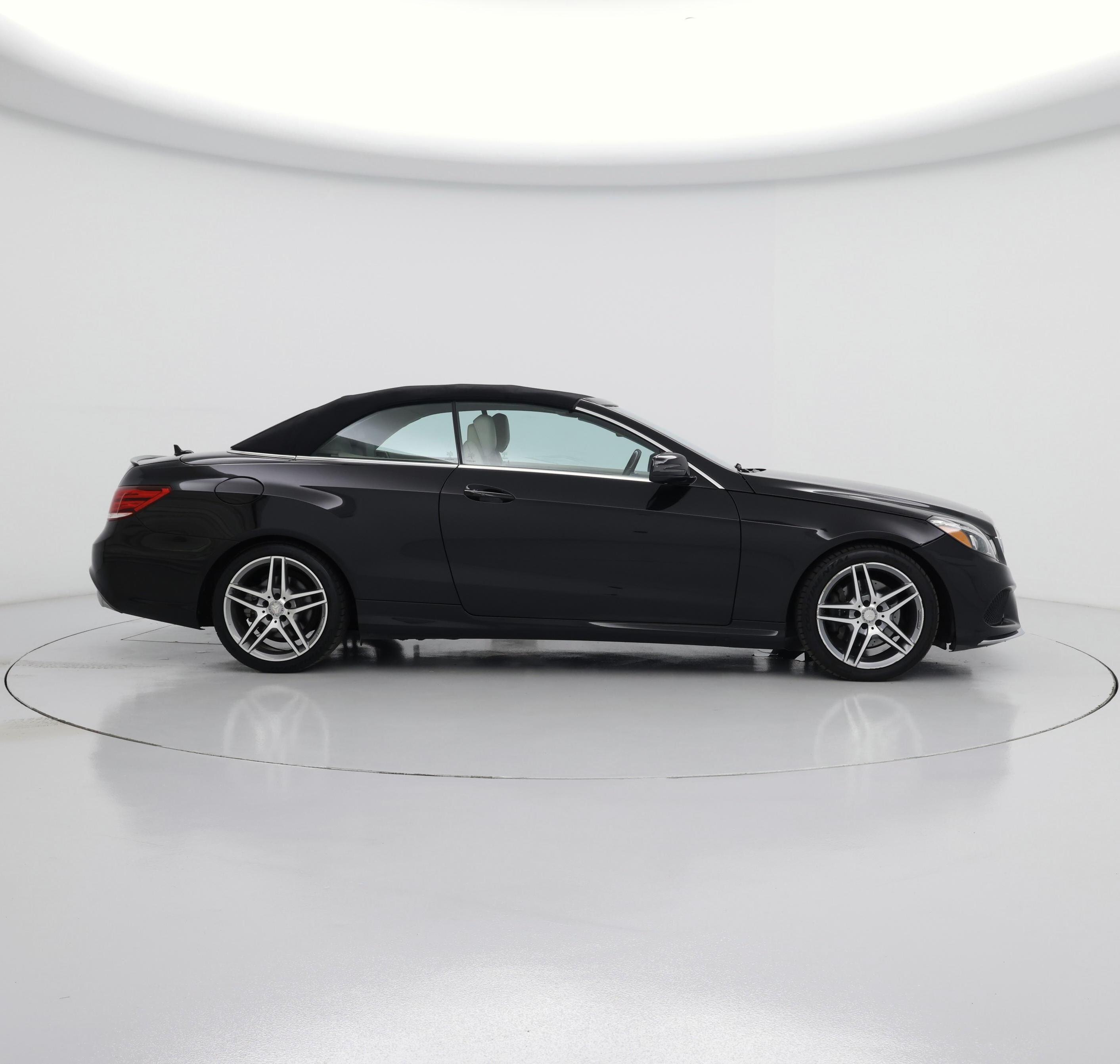 Thumbnail: 2016 Mercedes-Benz E-Class - 7