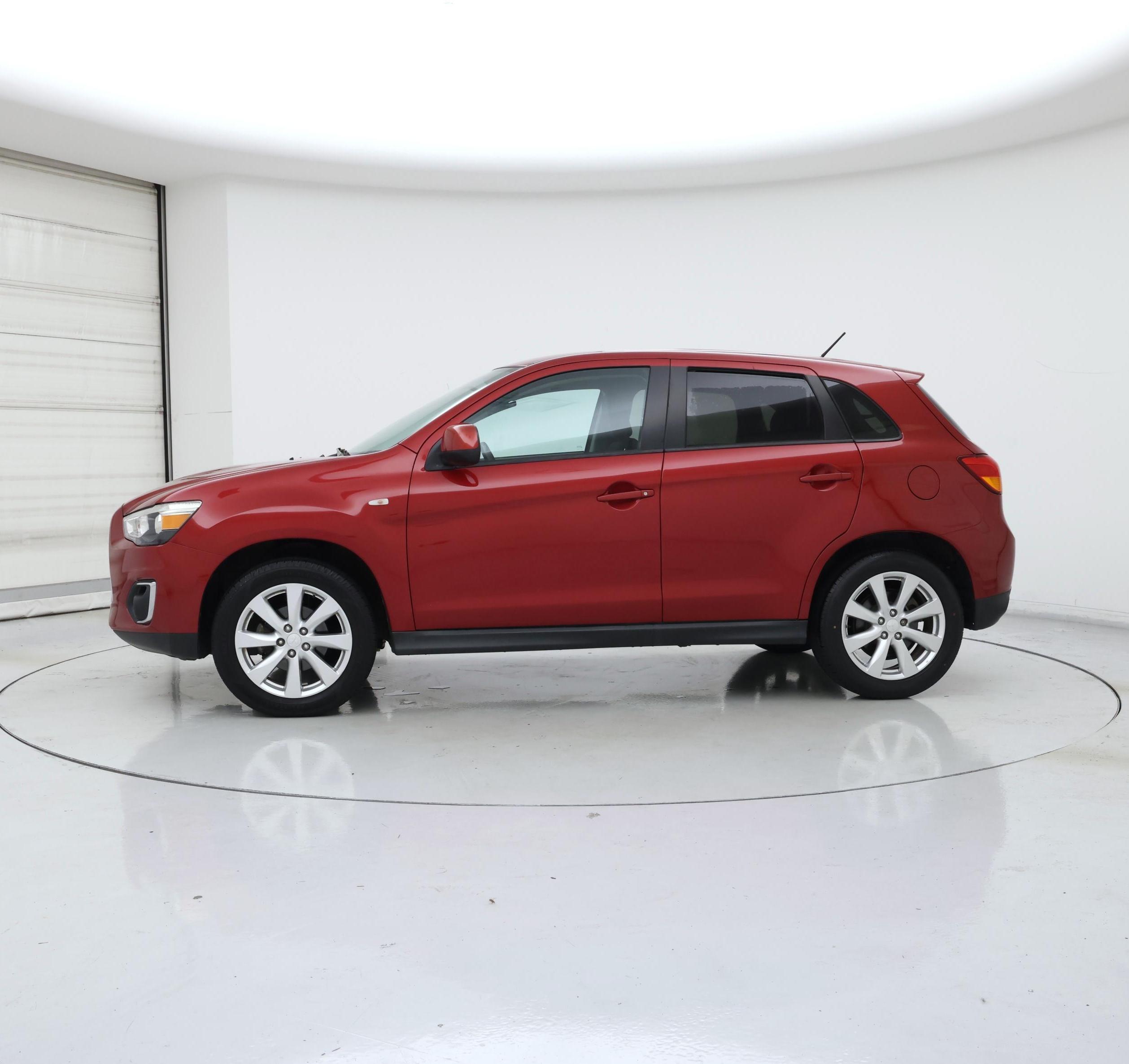 Thumbnail: 2015 Mitsubishi Outlander Sport - 3