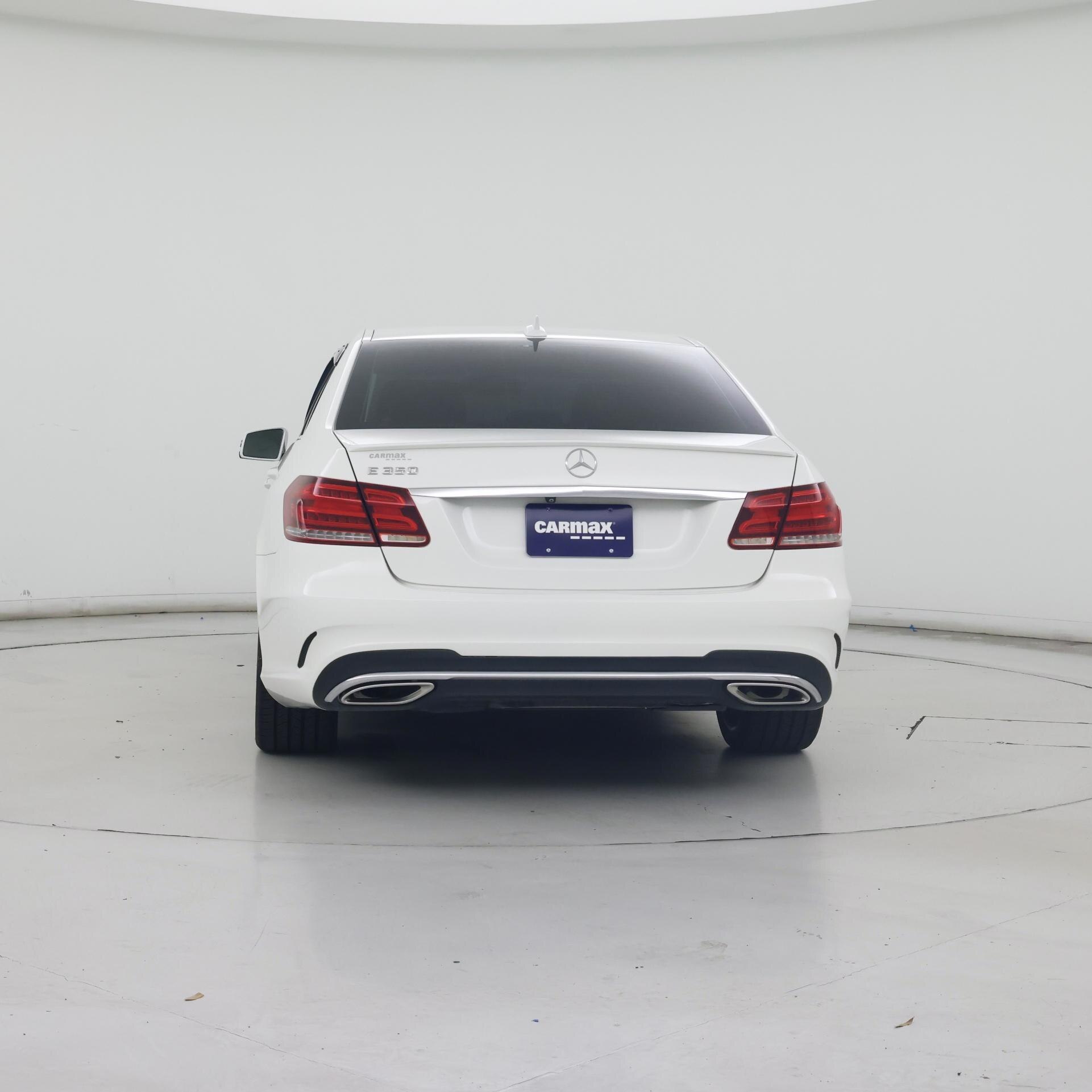 Thumbnail: 2016 Mercedes-Benz E-Class - 6