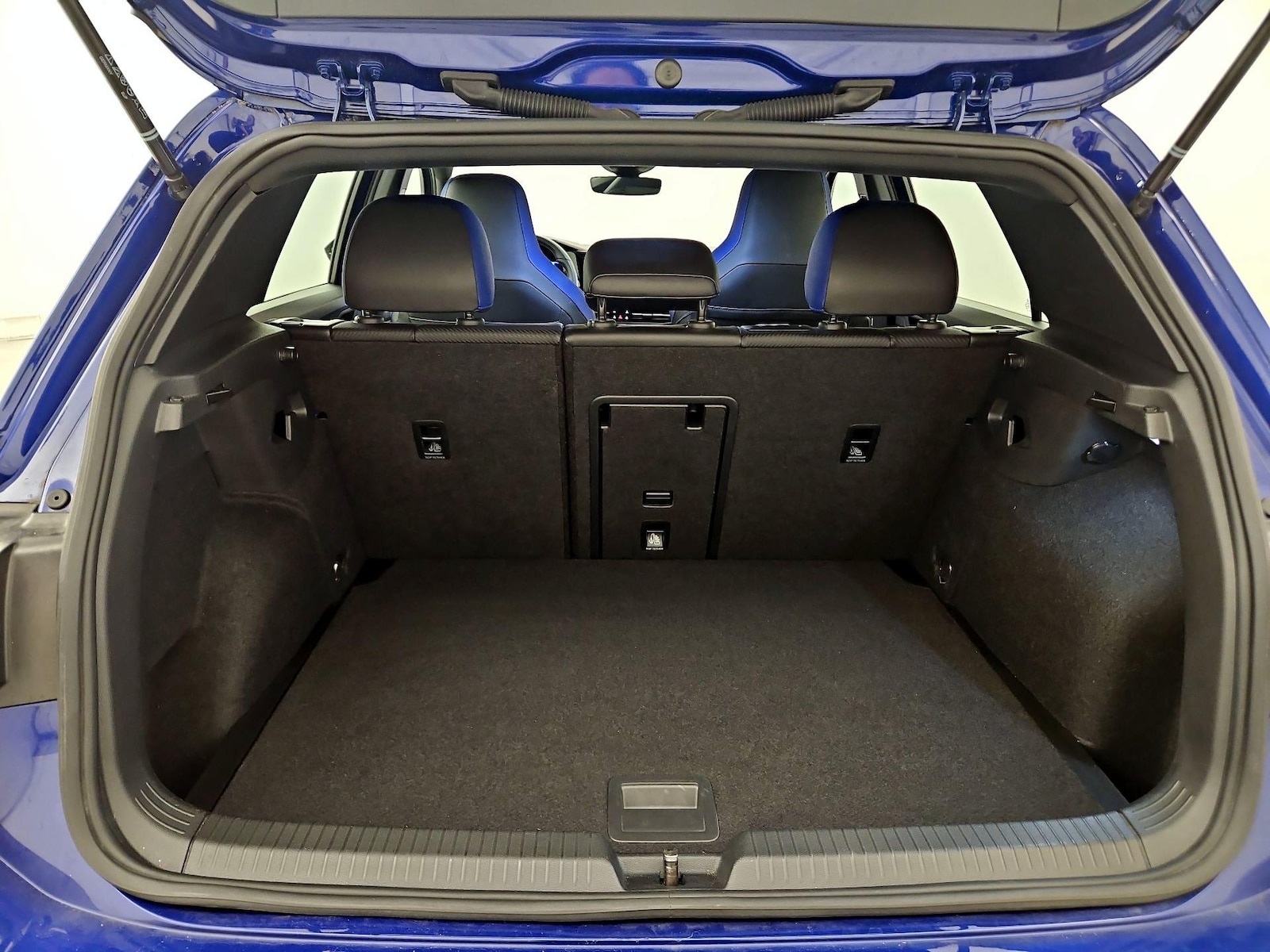 2022 Volkswagen Golf R R - Photo 23