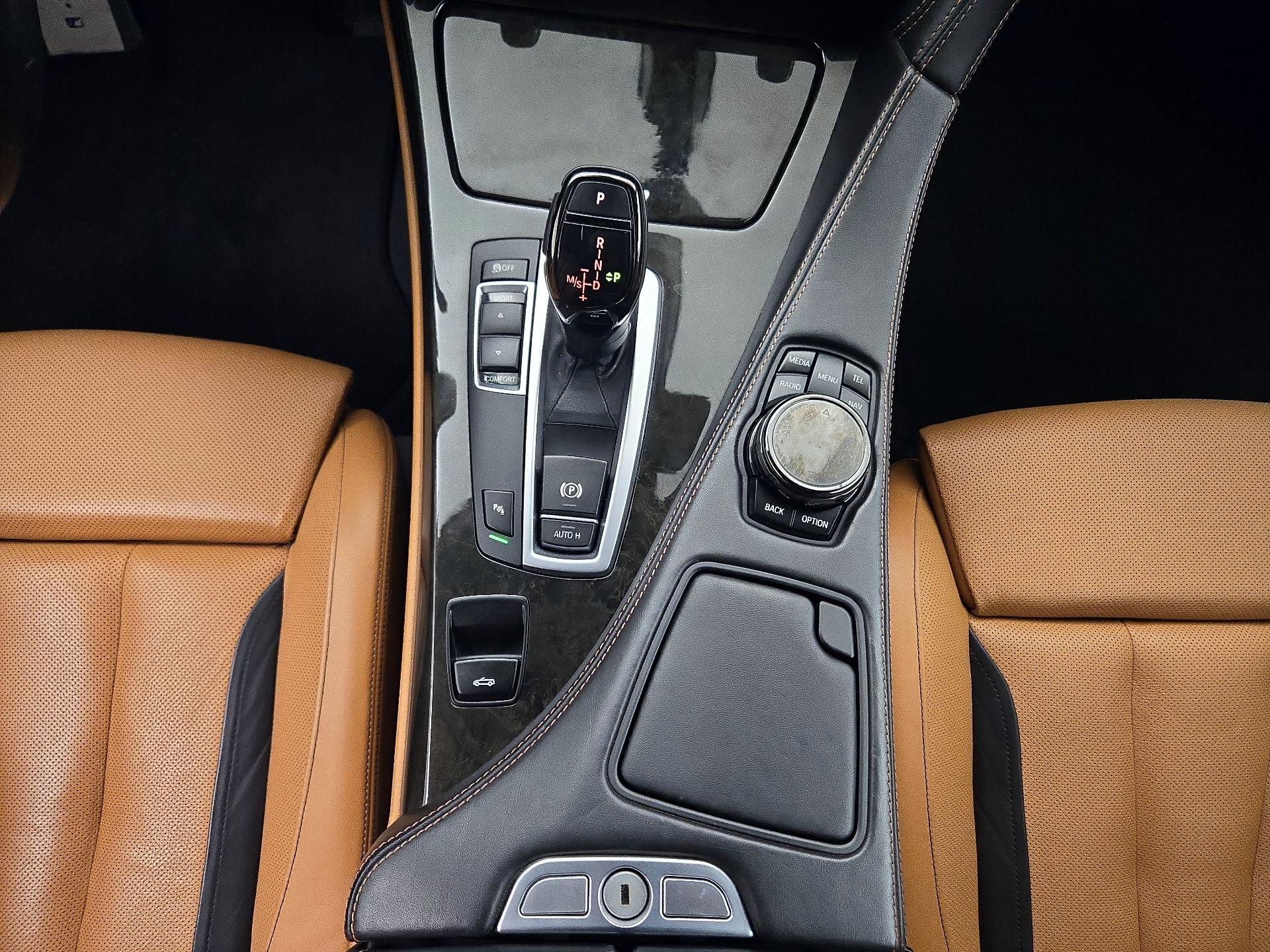 Thumbnail: 2016 BMW 6 Series - 16