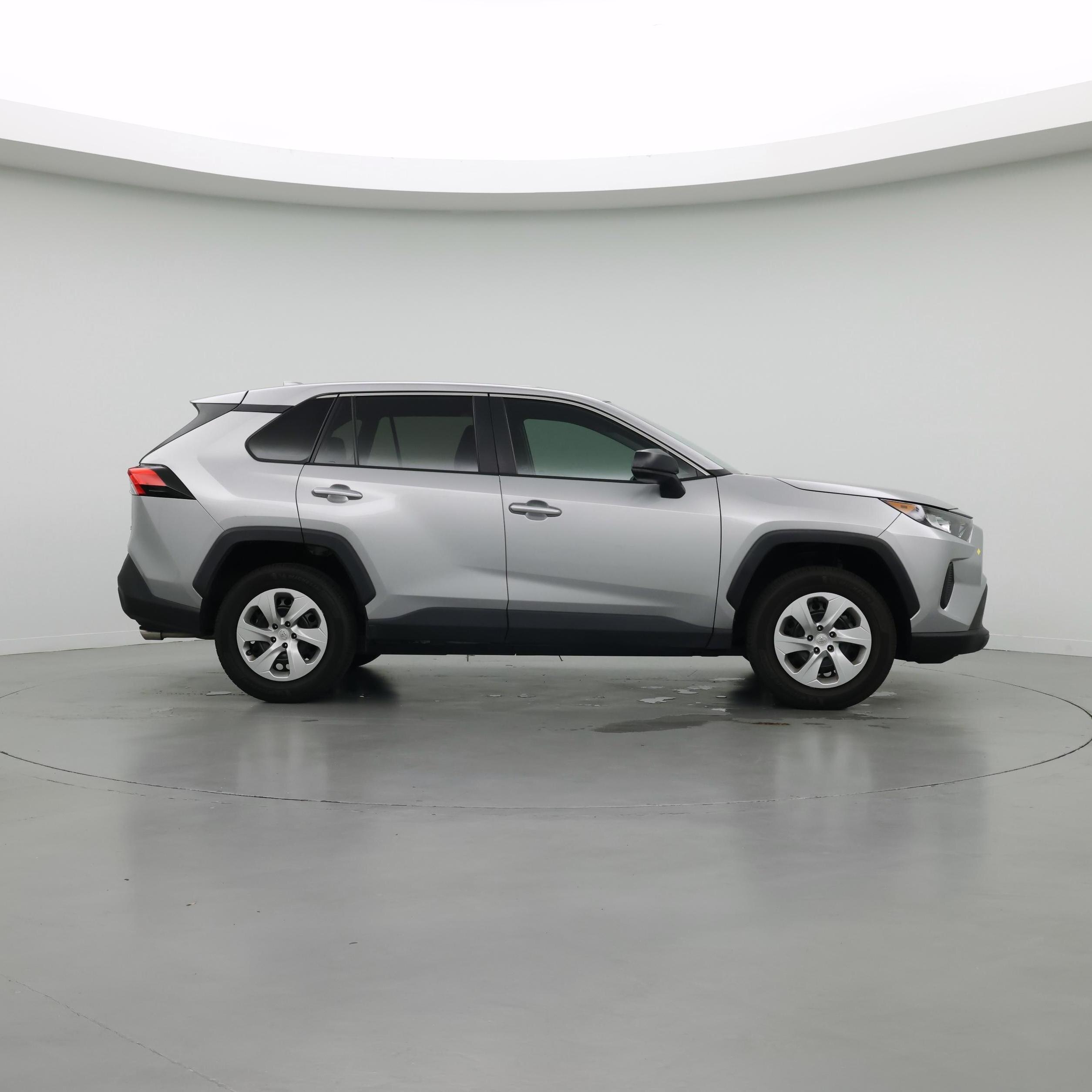 Thumbnail: 2022 Toyota RAV4 - 7