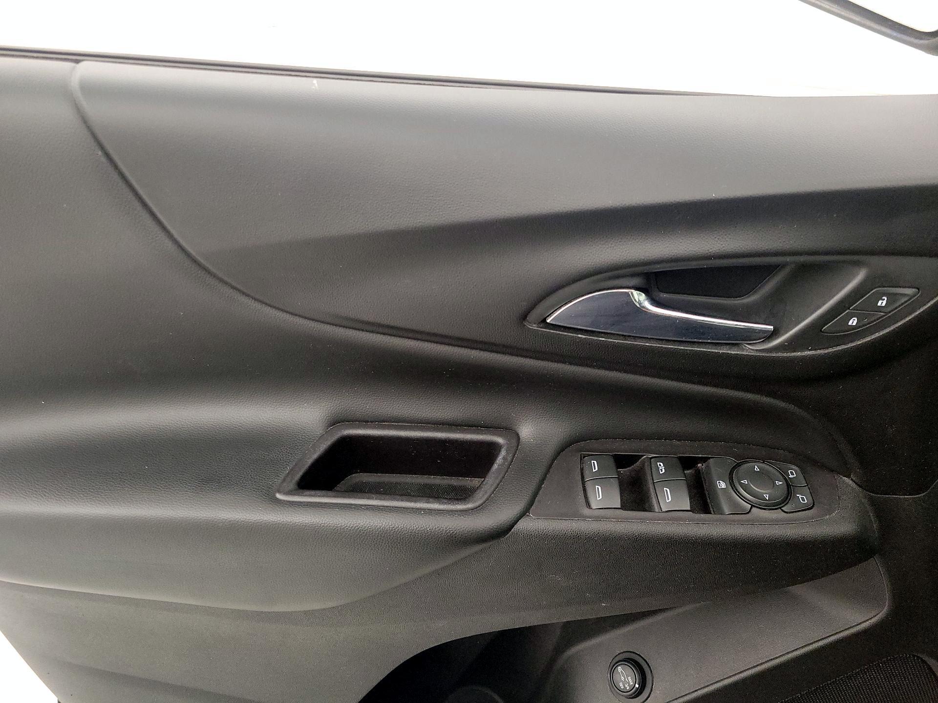 Thumbnail: 2018 Chevrolet Equinox - 12