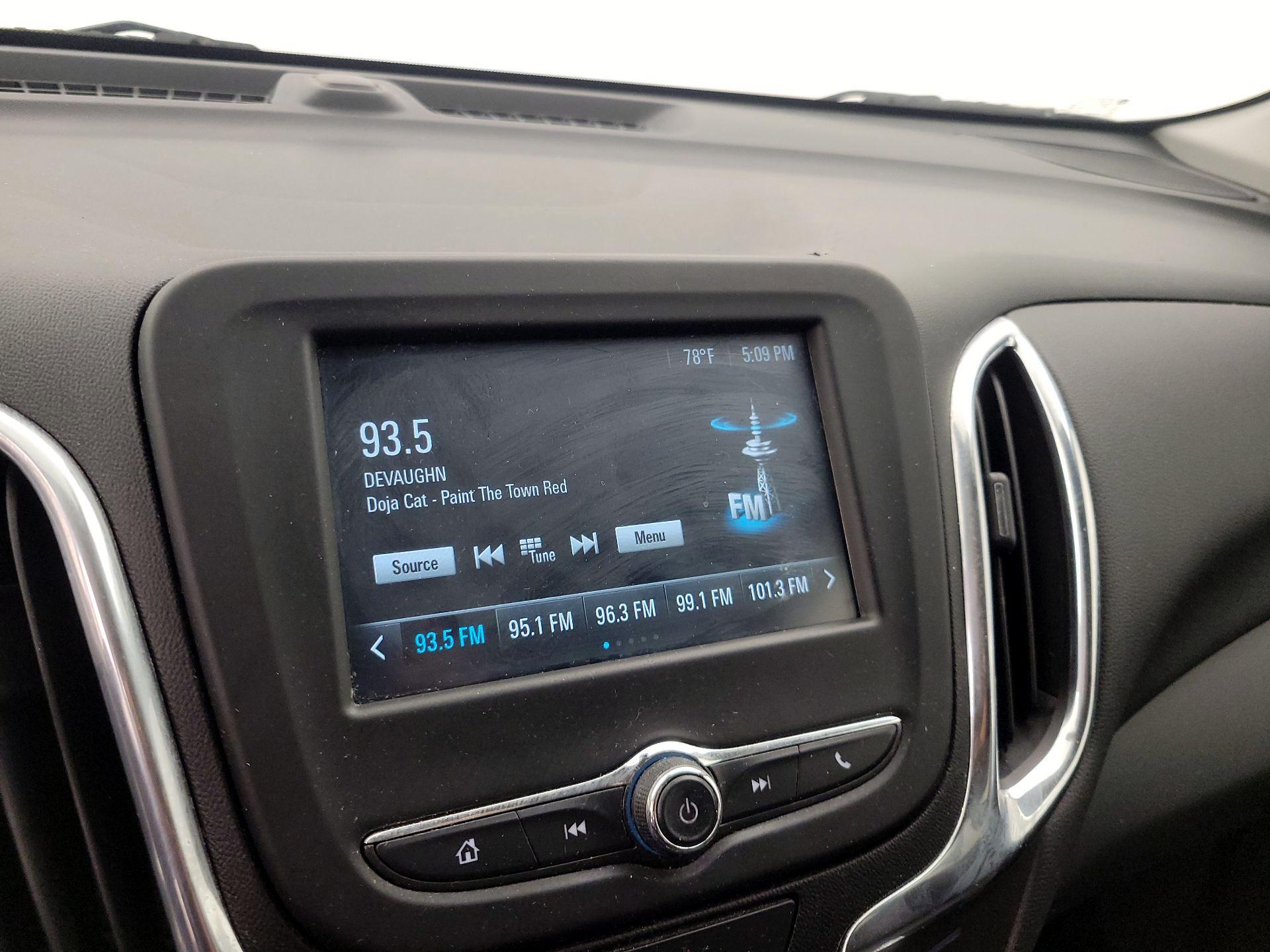 Thumbnail: 2018 Chevrolet Equinox - 15