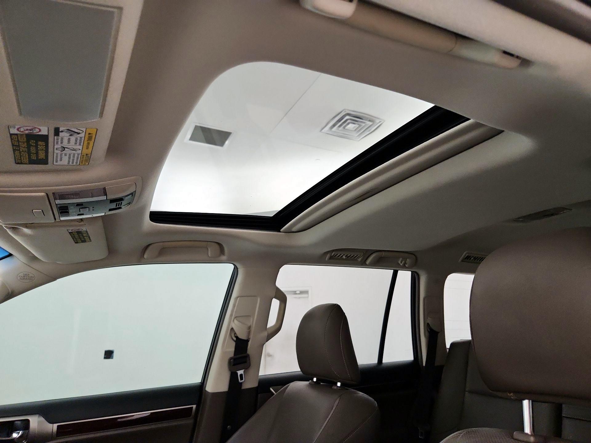 Thumbnail: 2016 Lexus GX - 20