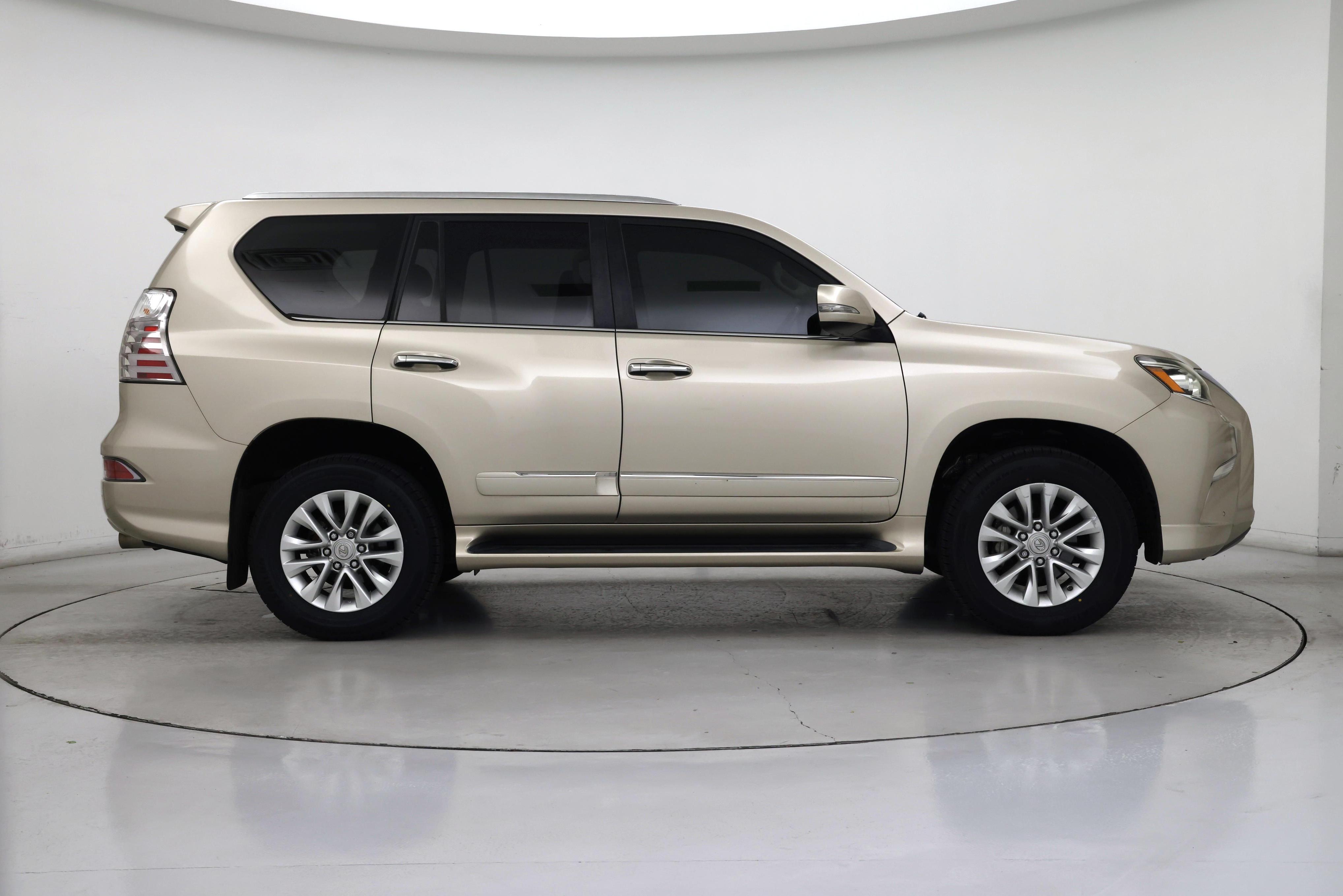 Thumbnail: 2016 Lexus GX - 7