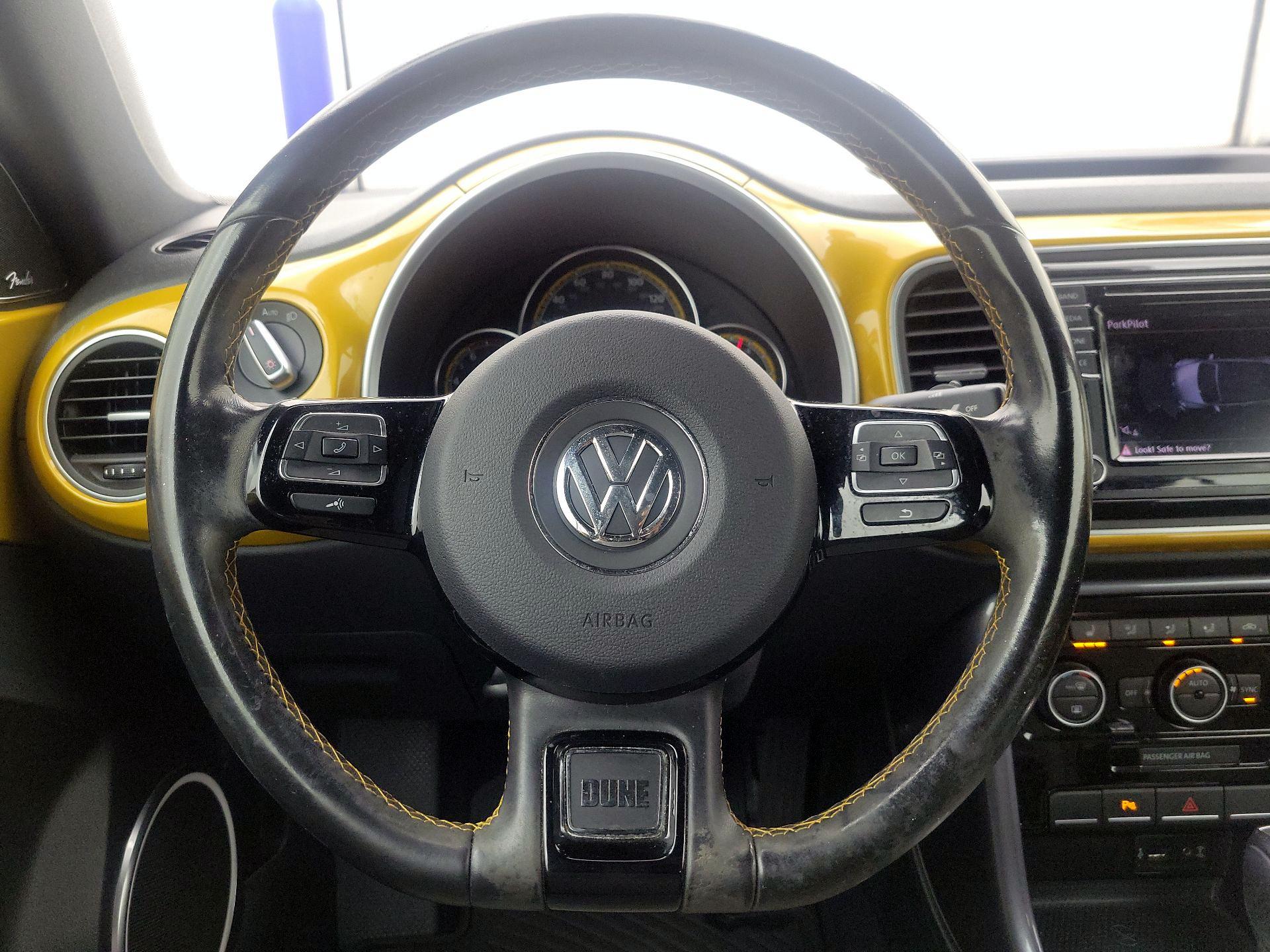 Thumbnail: 2017 Volkswagen Beetle - 10