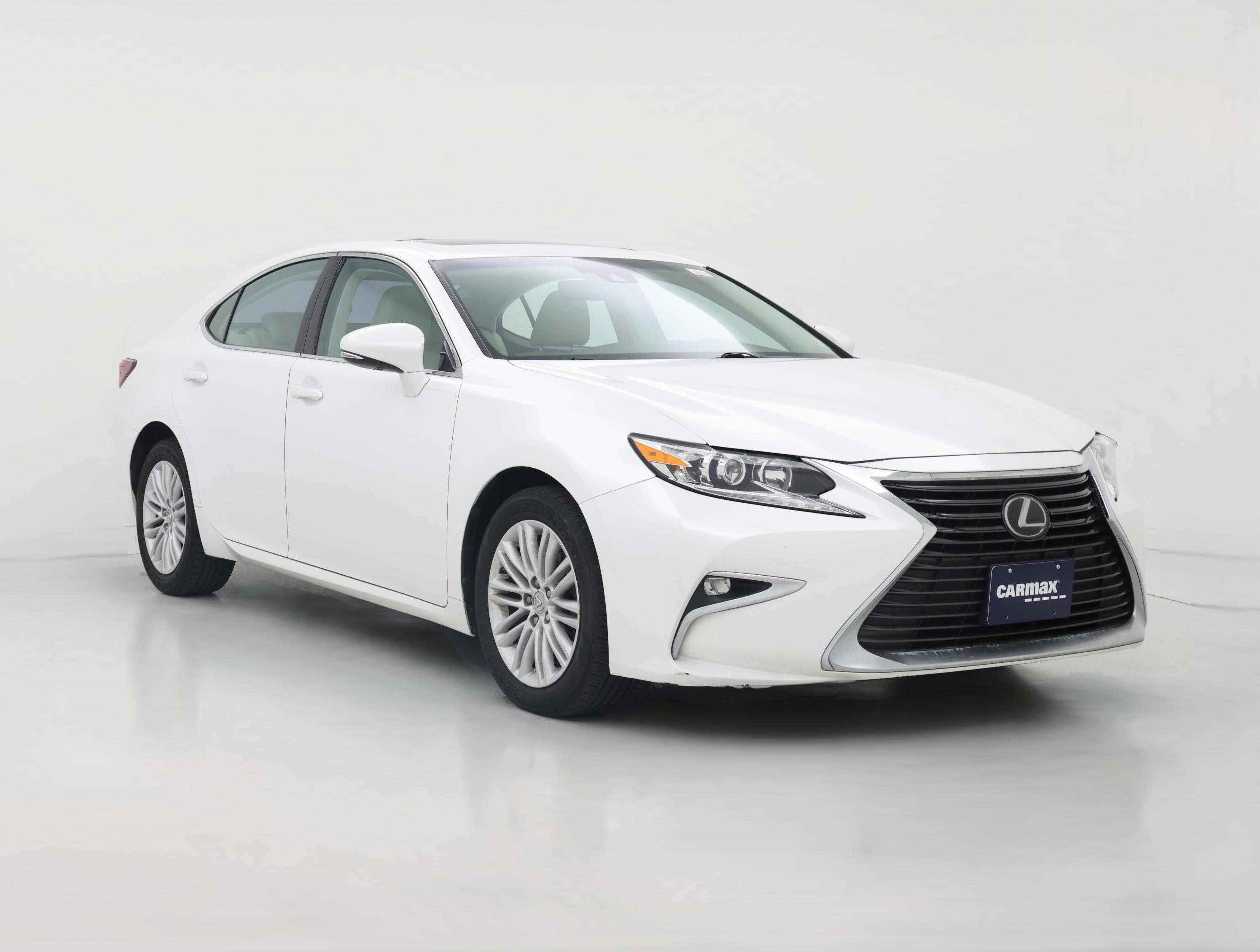 Thumbnail: 2017 Lexus ES - 1