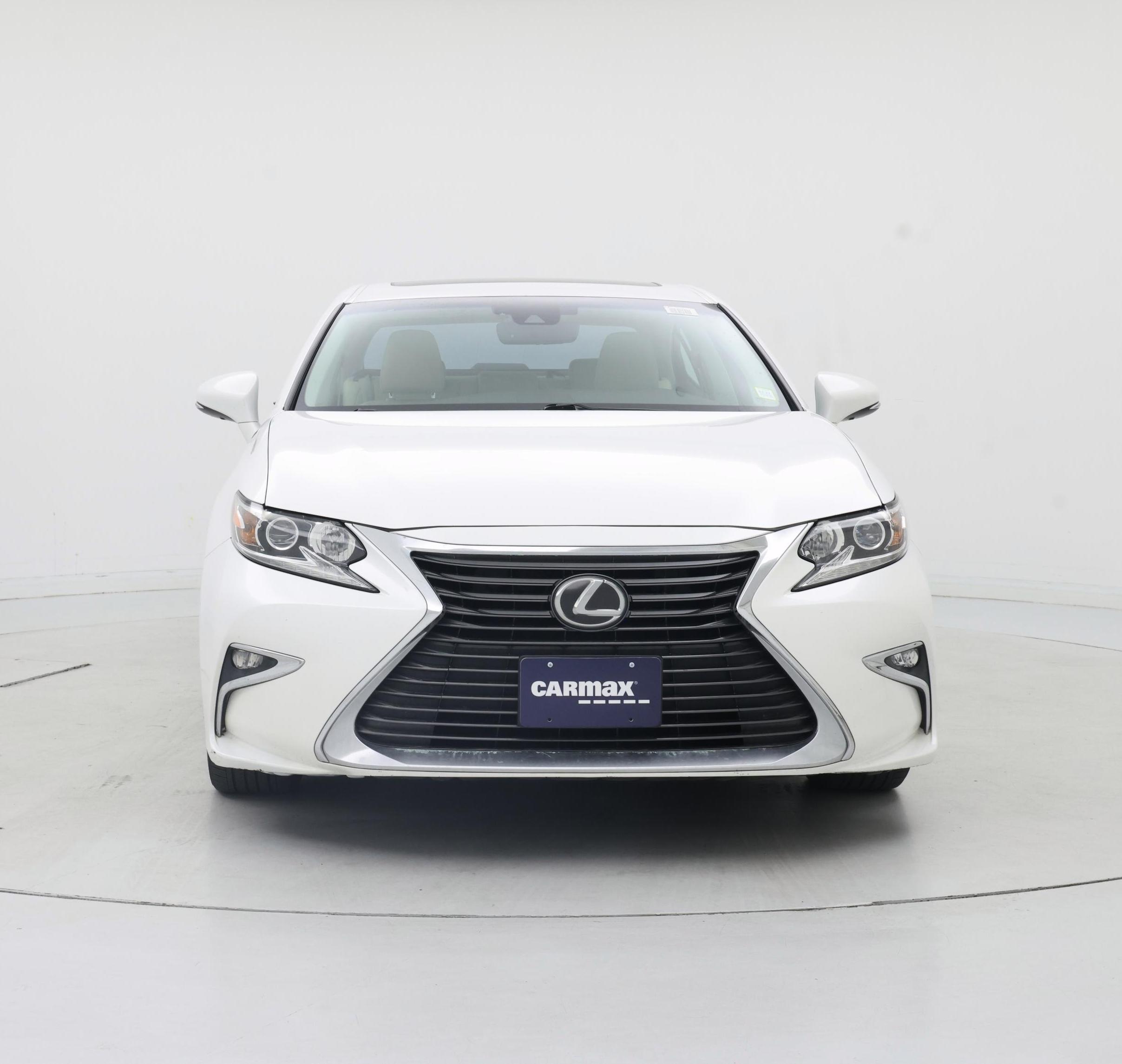 Thumbnail: 2017 Lexus ES - 5