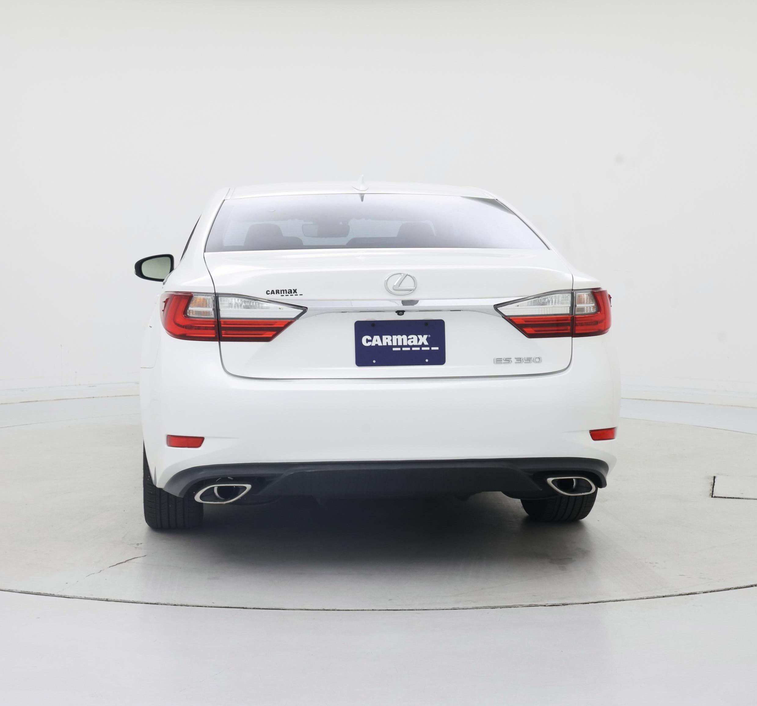 Thumbnail: 2017 Lexus ES - 6