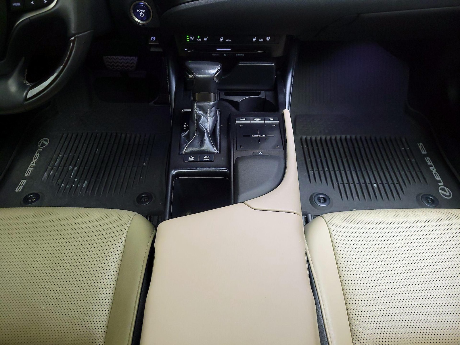 2019 Lexus ES Hybrid 300h - Photo 19