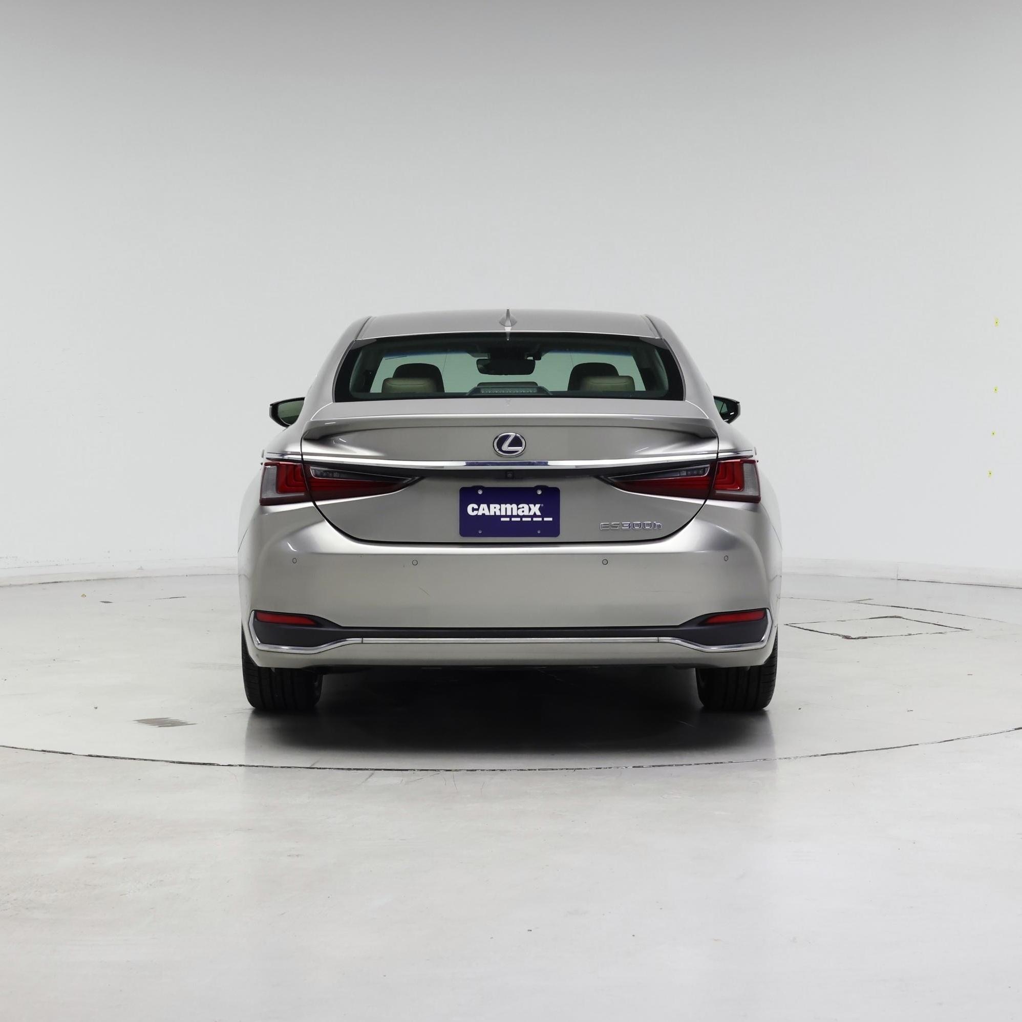 Thumbnail: 2019 Lexus ES - 6