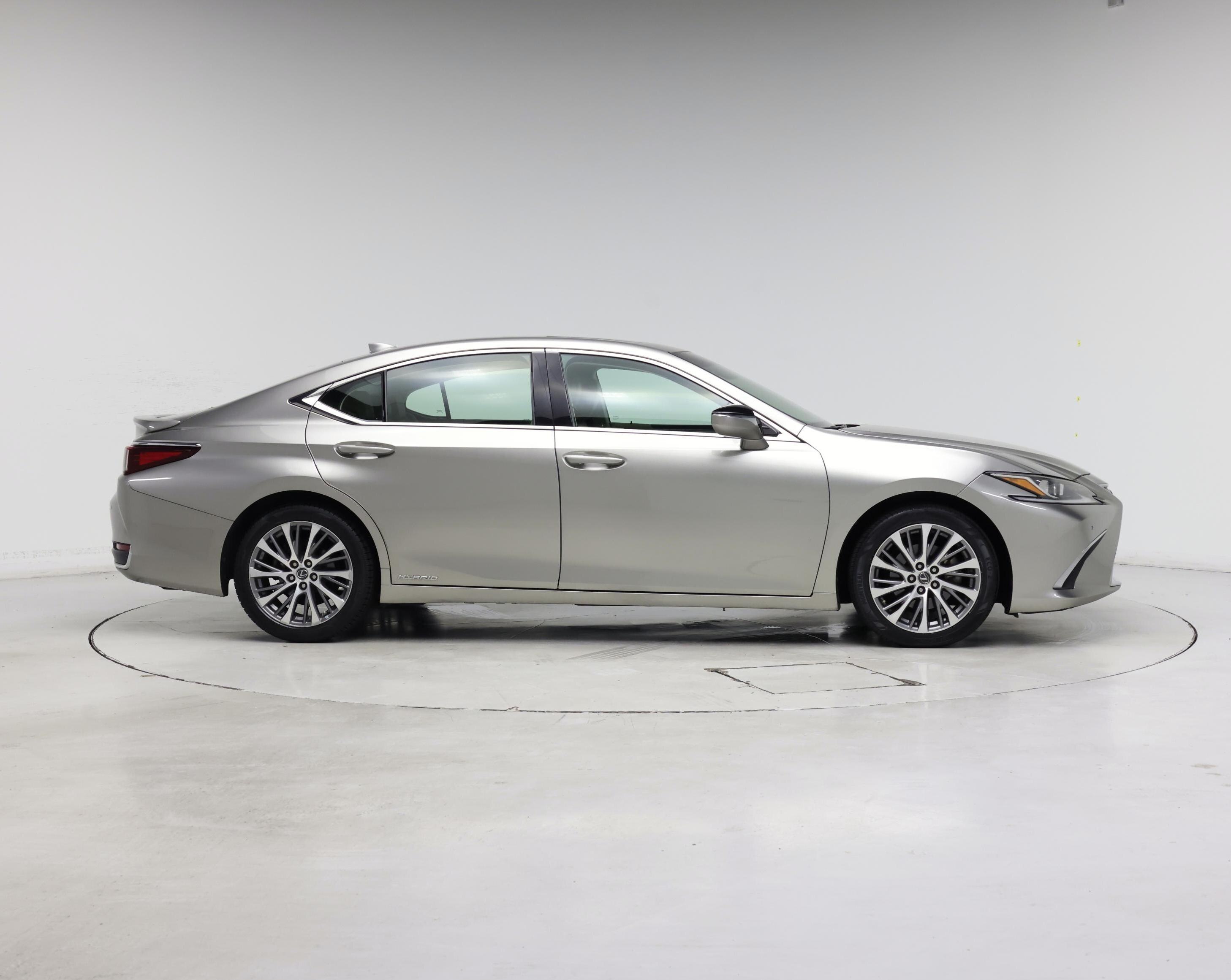 Thumbnail: 2019 Lexus ES - 7