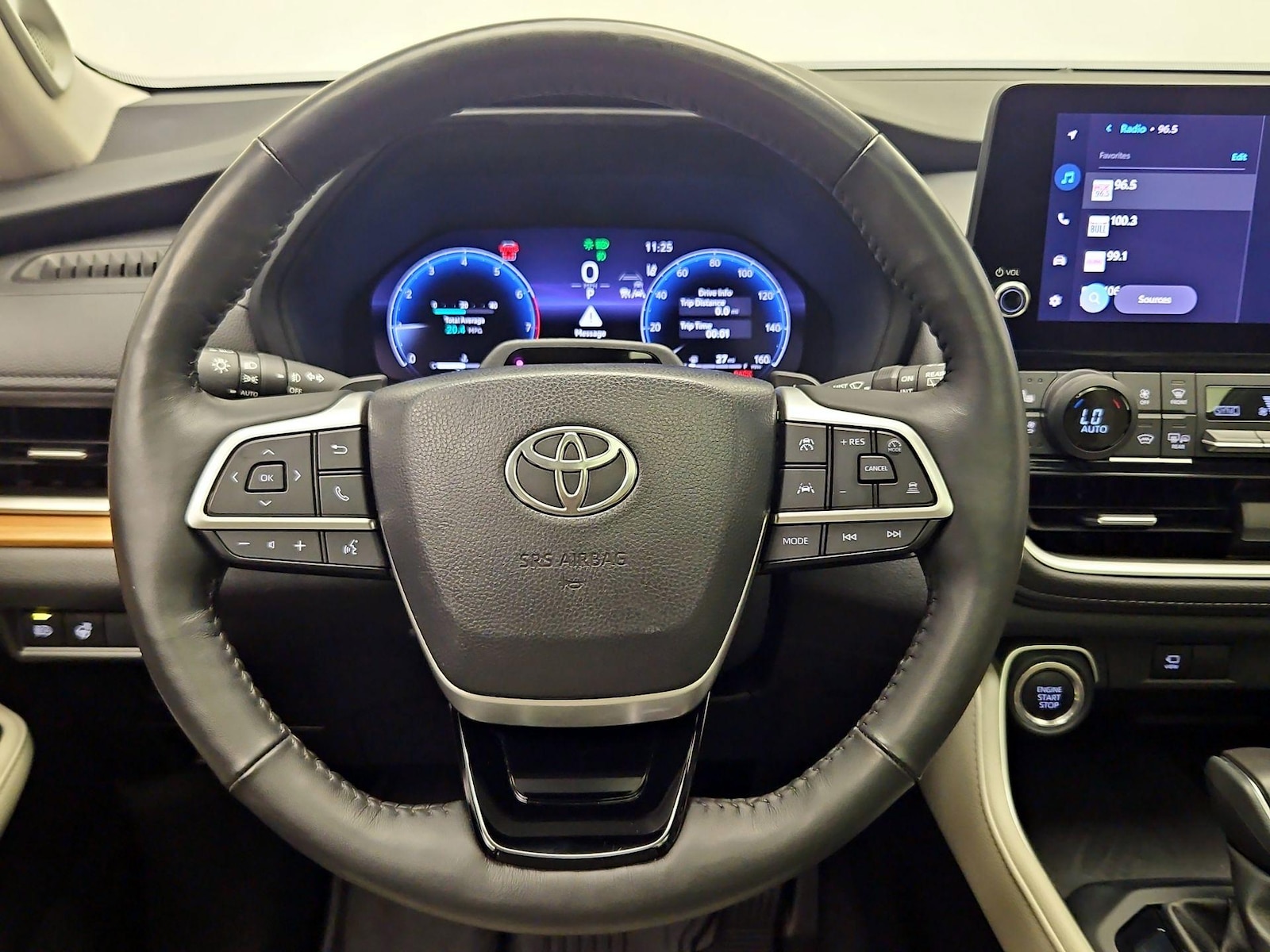 2024 Toyota Grand Highlander Platinum - Photo 11