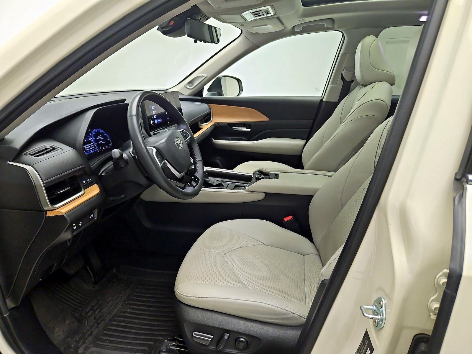 2024 Toyota Grand Highlander Platinum - Photo 12