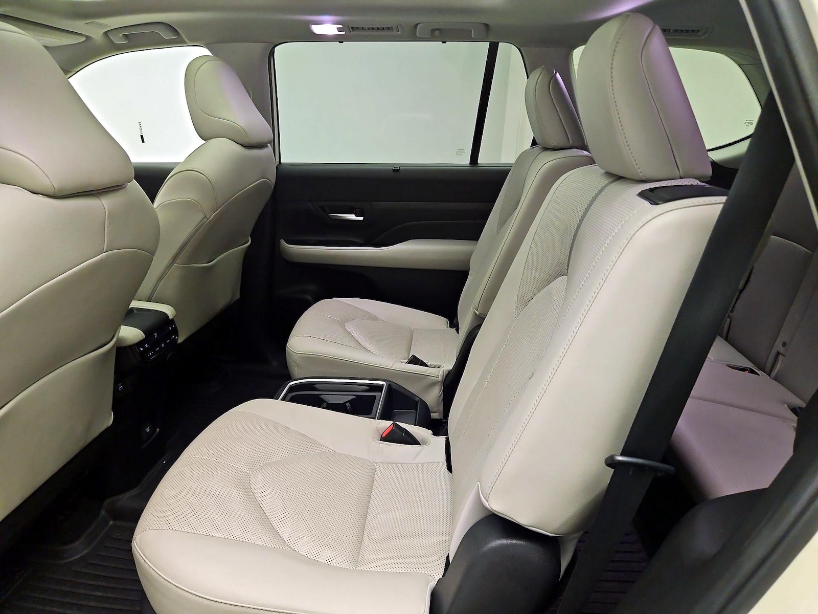 2024 Toyota Grand Highlander Platinum - Photo 21