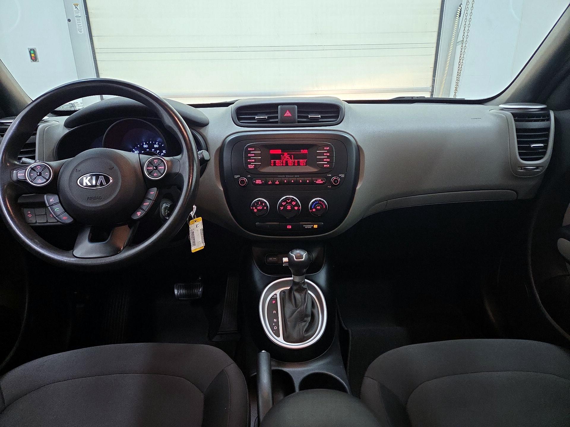 Thumbnail: 2015 Kia Soul - 9