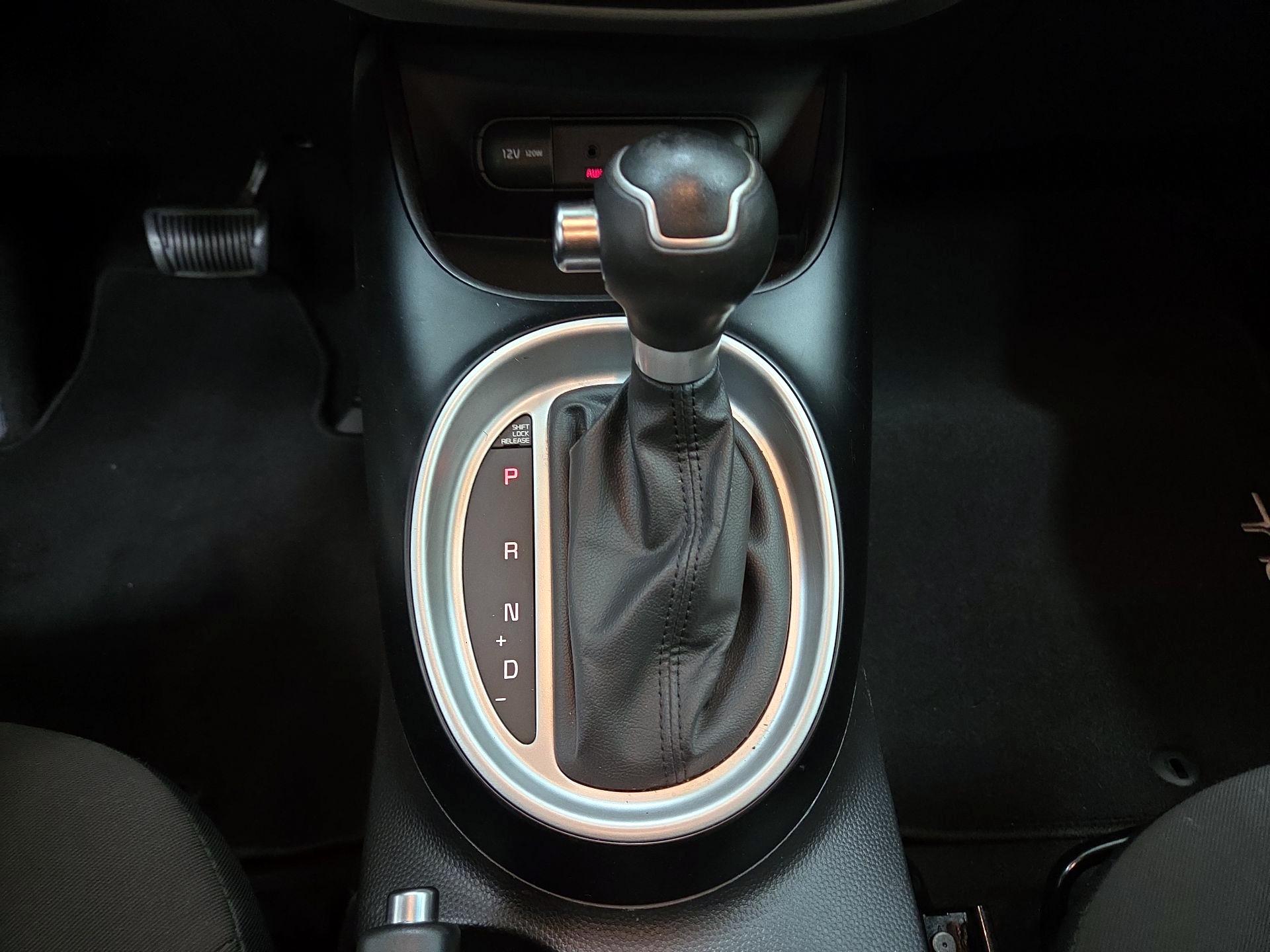 Thumbnail: 2015 Kia Soul - 16