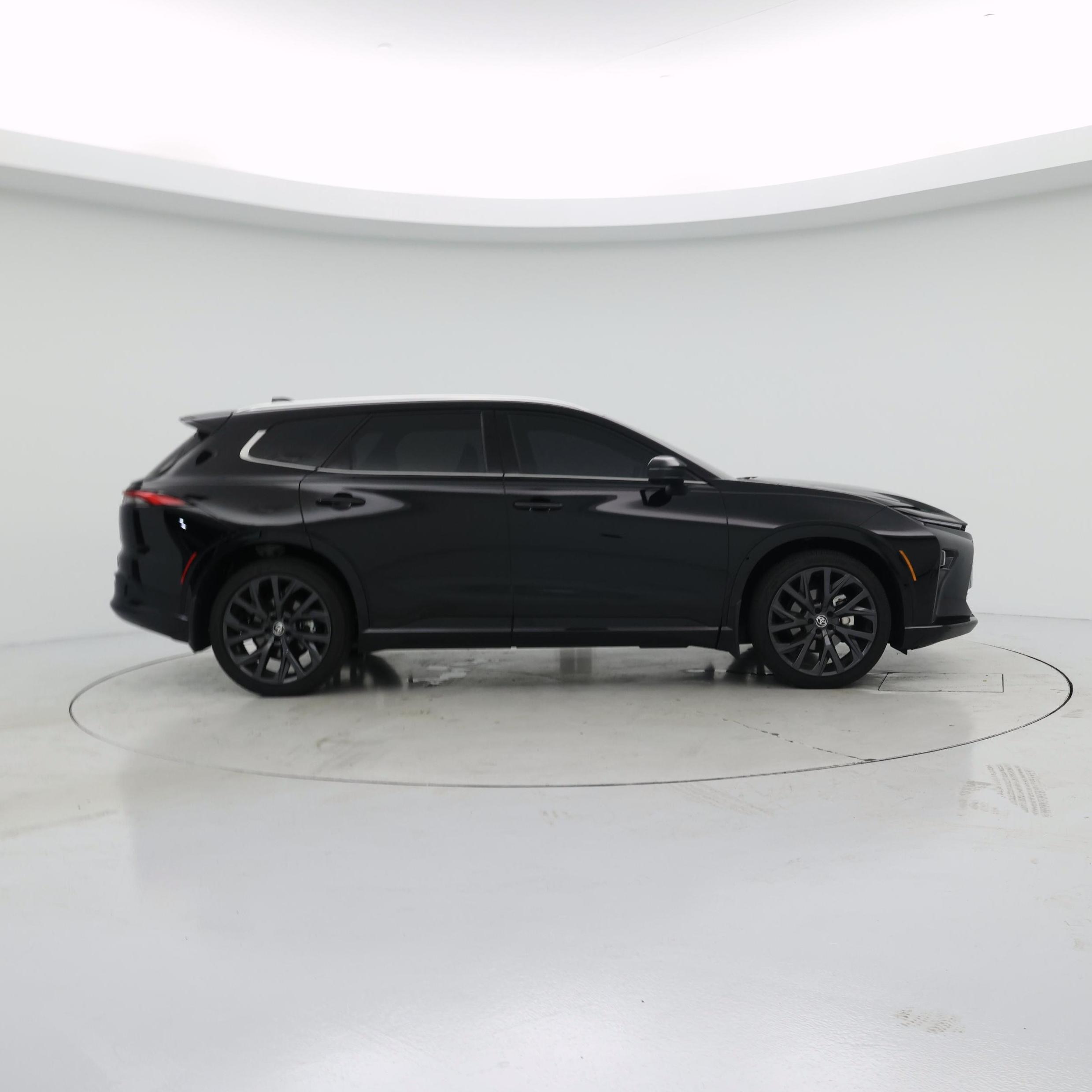 Thumbnail: 2025 Toyota Crown Signia - 7