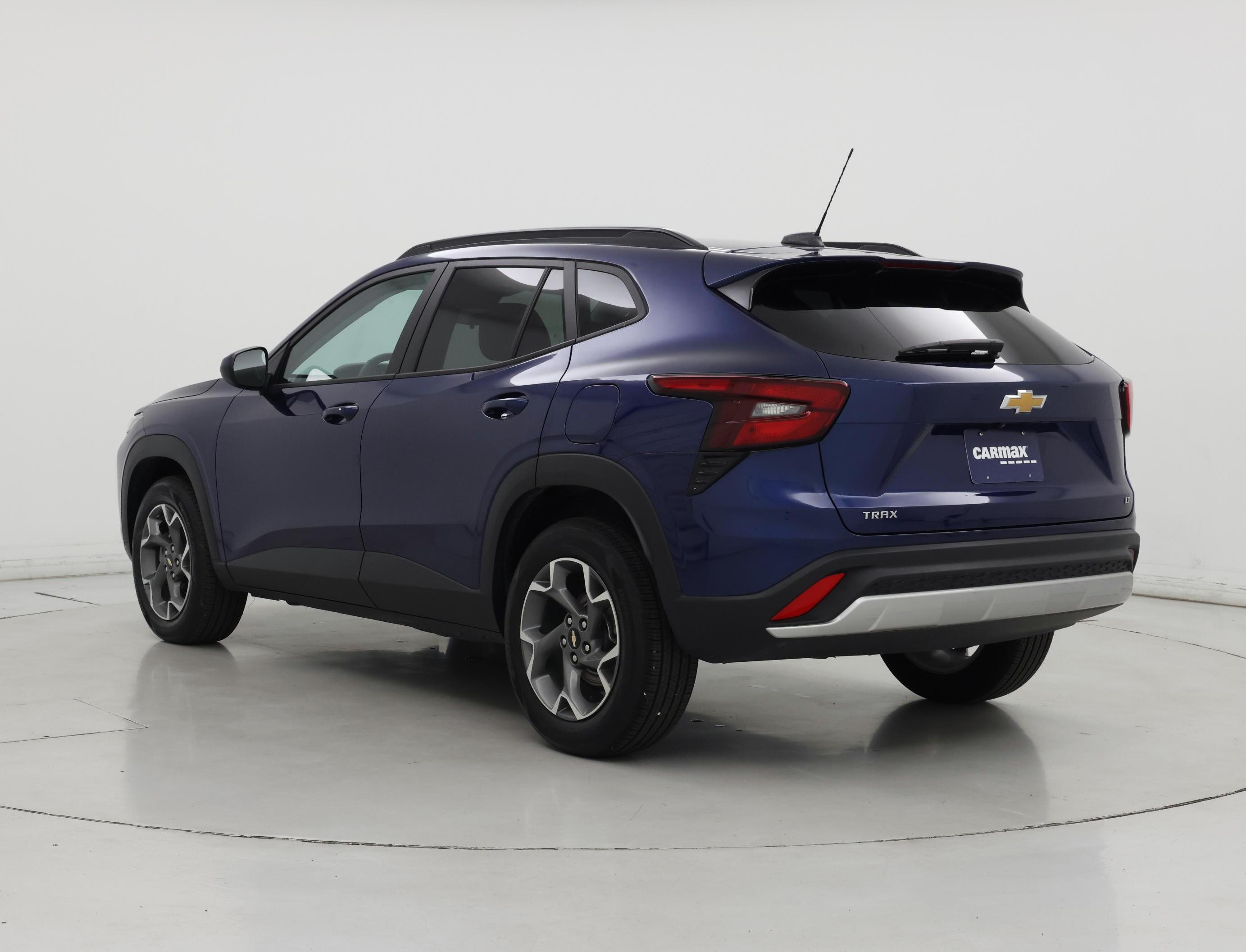 Thumbnail: 2024 Chevrolet Trax - 2