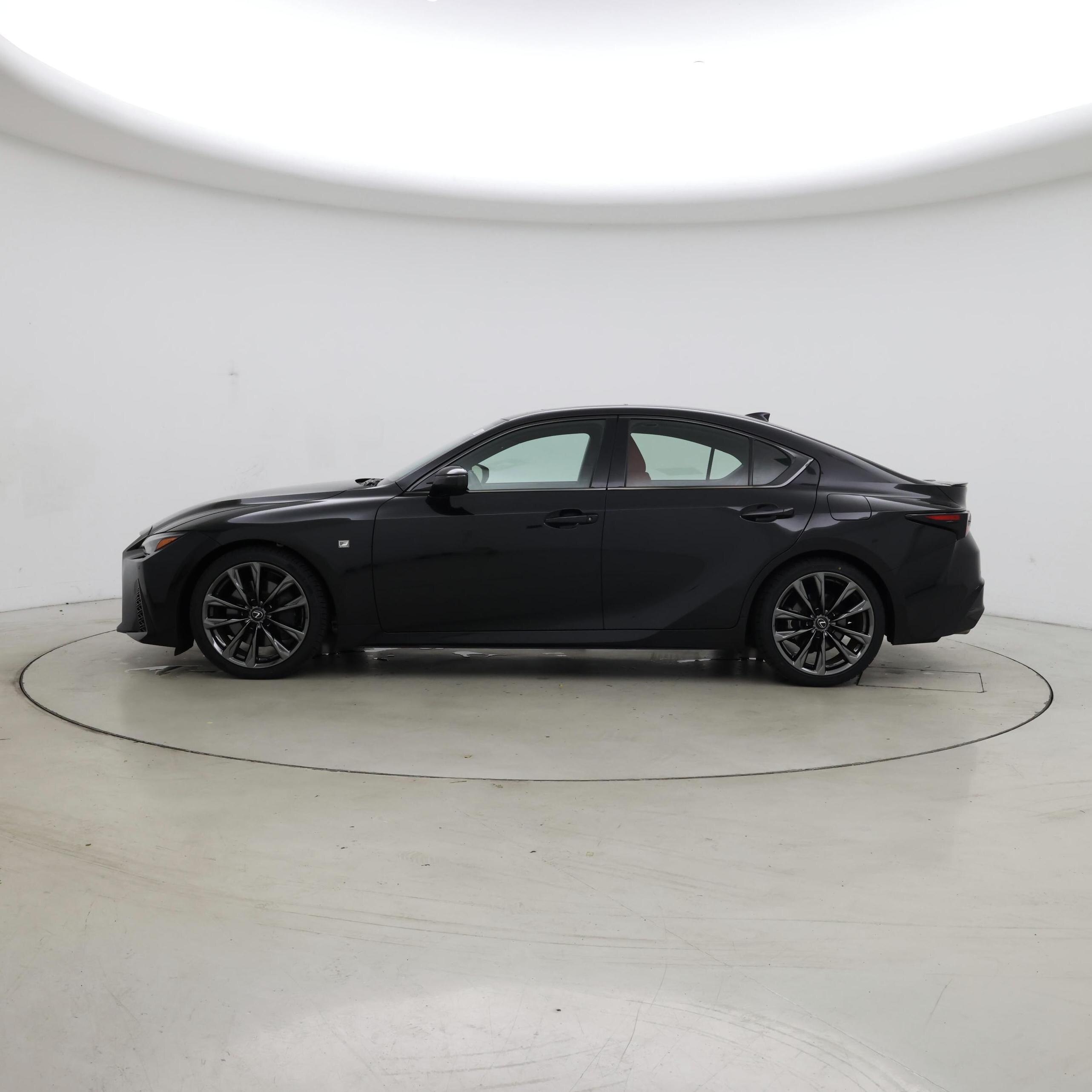 Thumbnail: 2025 Lexus IS - 3