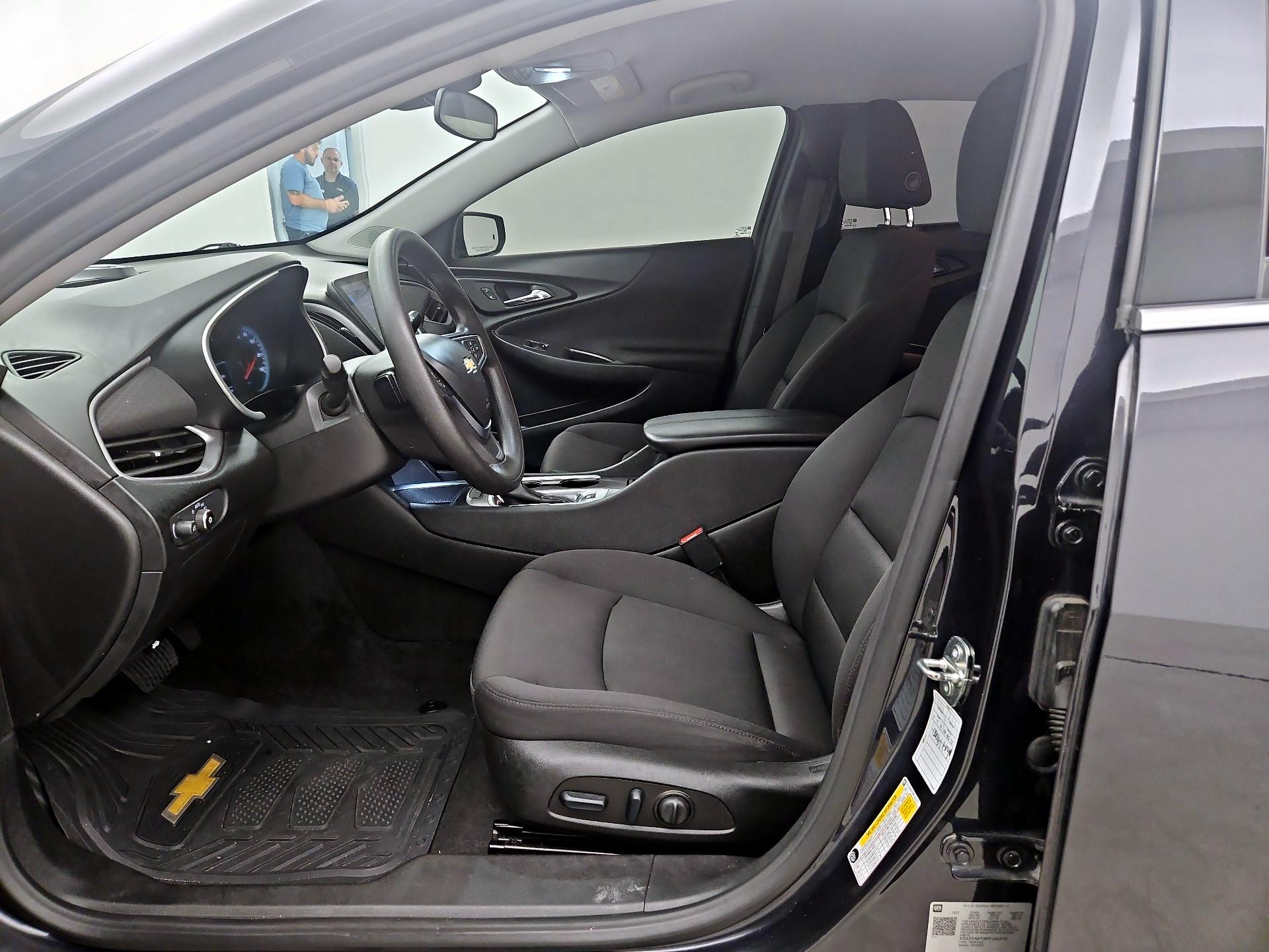 Thumbnail: 2023 Chevrolet Malibu - 11