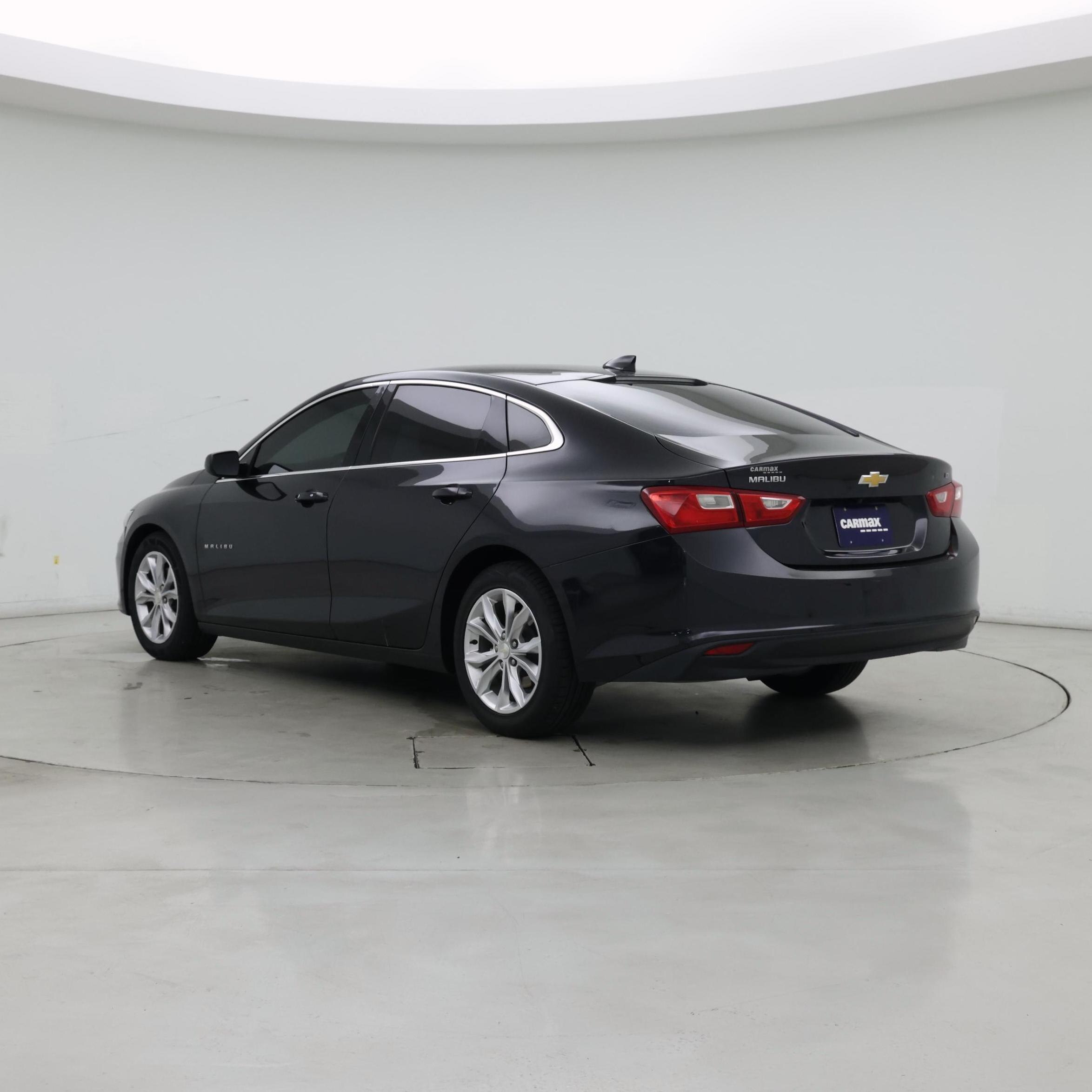 Thumbnail: 2023 Chevrolet Malibu - 2