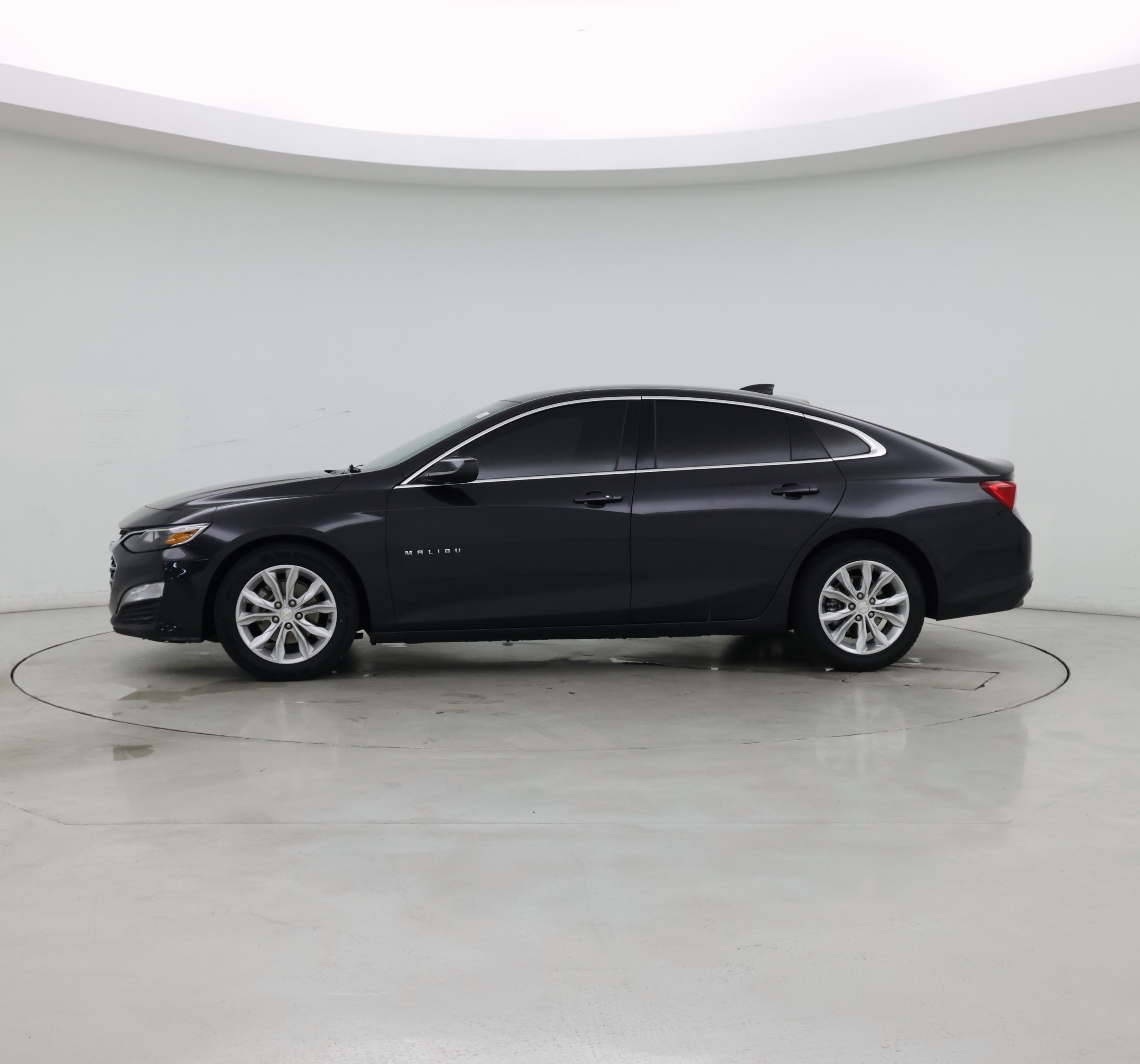 Thumbnail: 2023 Chevrolet Malibu - 3