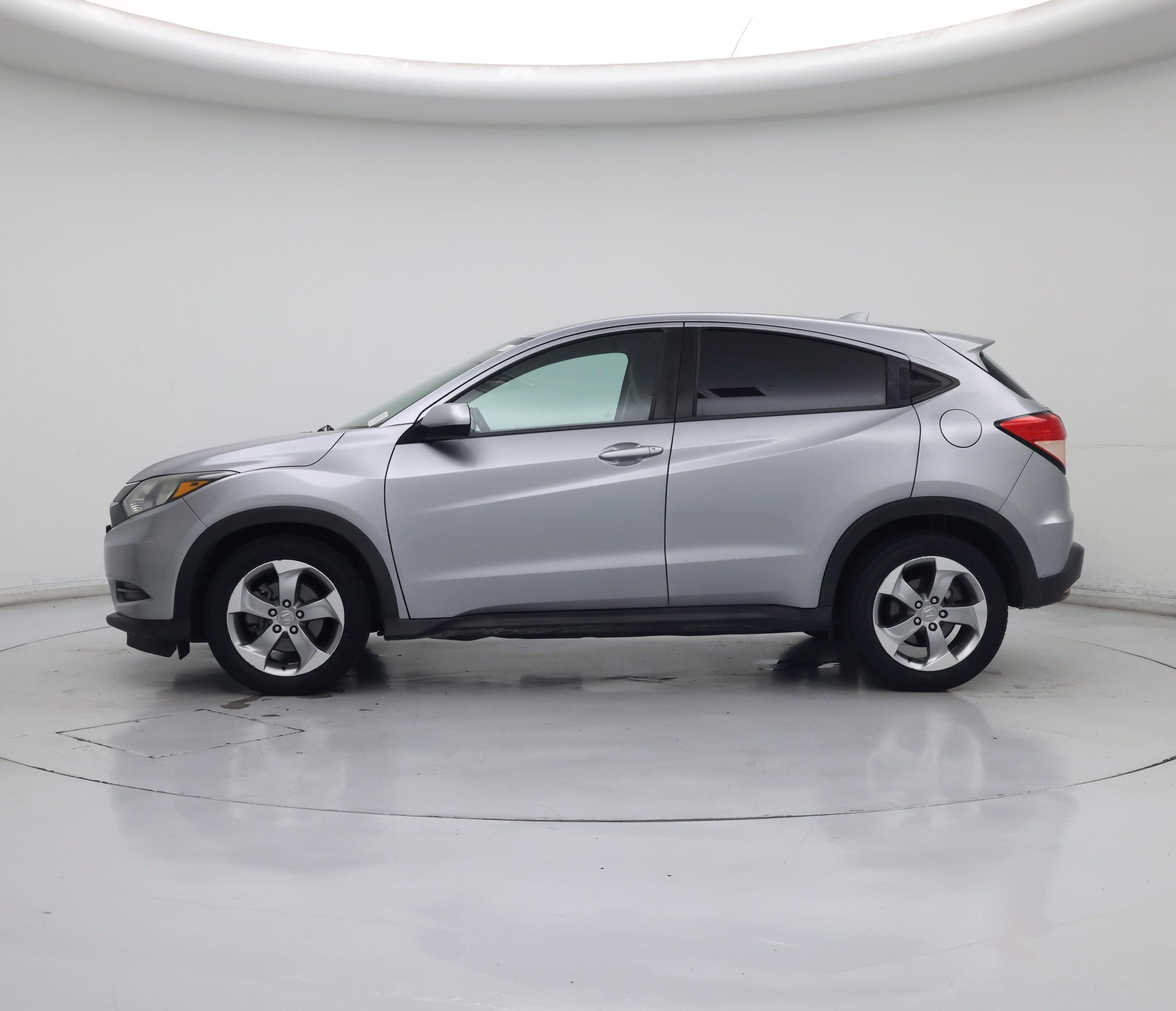 Thumbnail: 2017 Honda HR-V - 3
