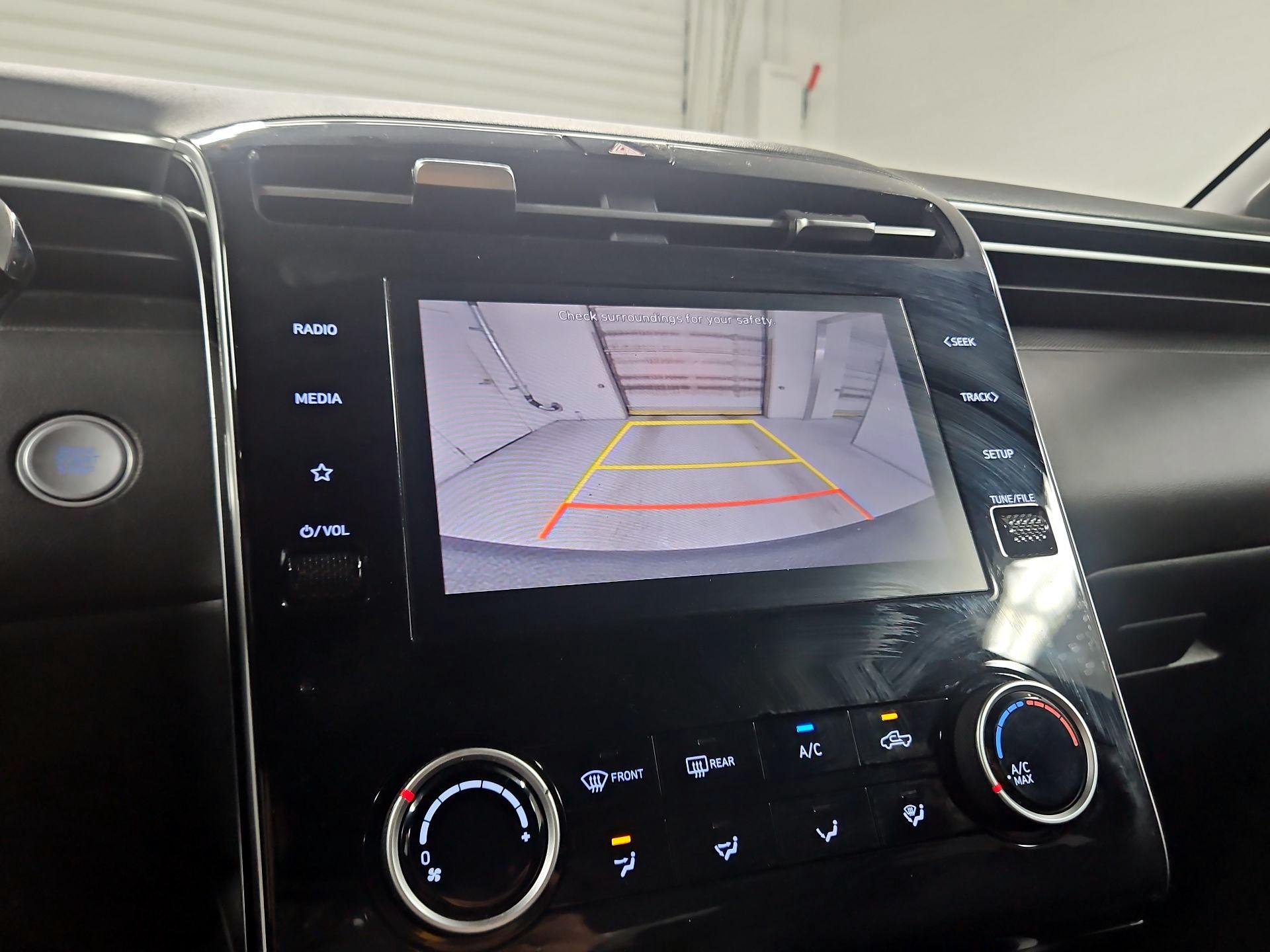 Thumbnail: 2022 Hyundai Santa Cruz - 14
