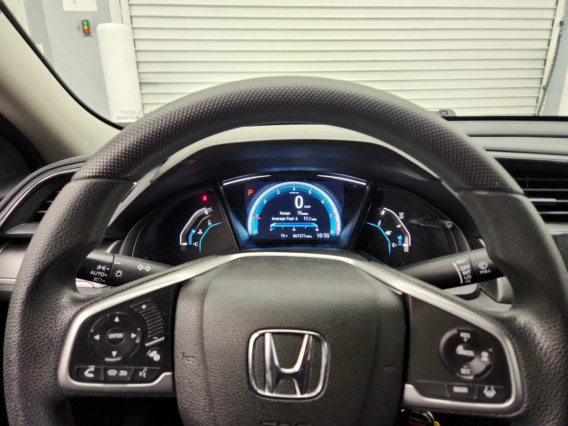 Thumbnail: 2016 Honda Civic - 10