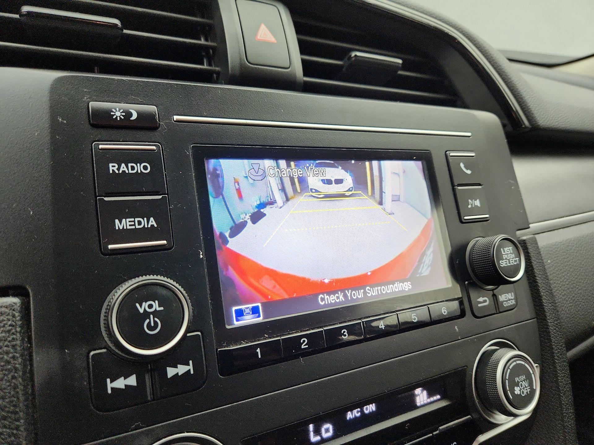 Thumbnail: 2016 Honda Civic - 14