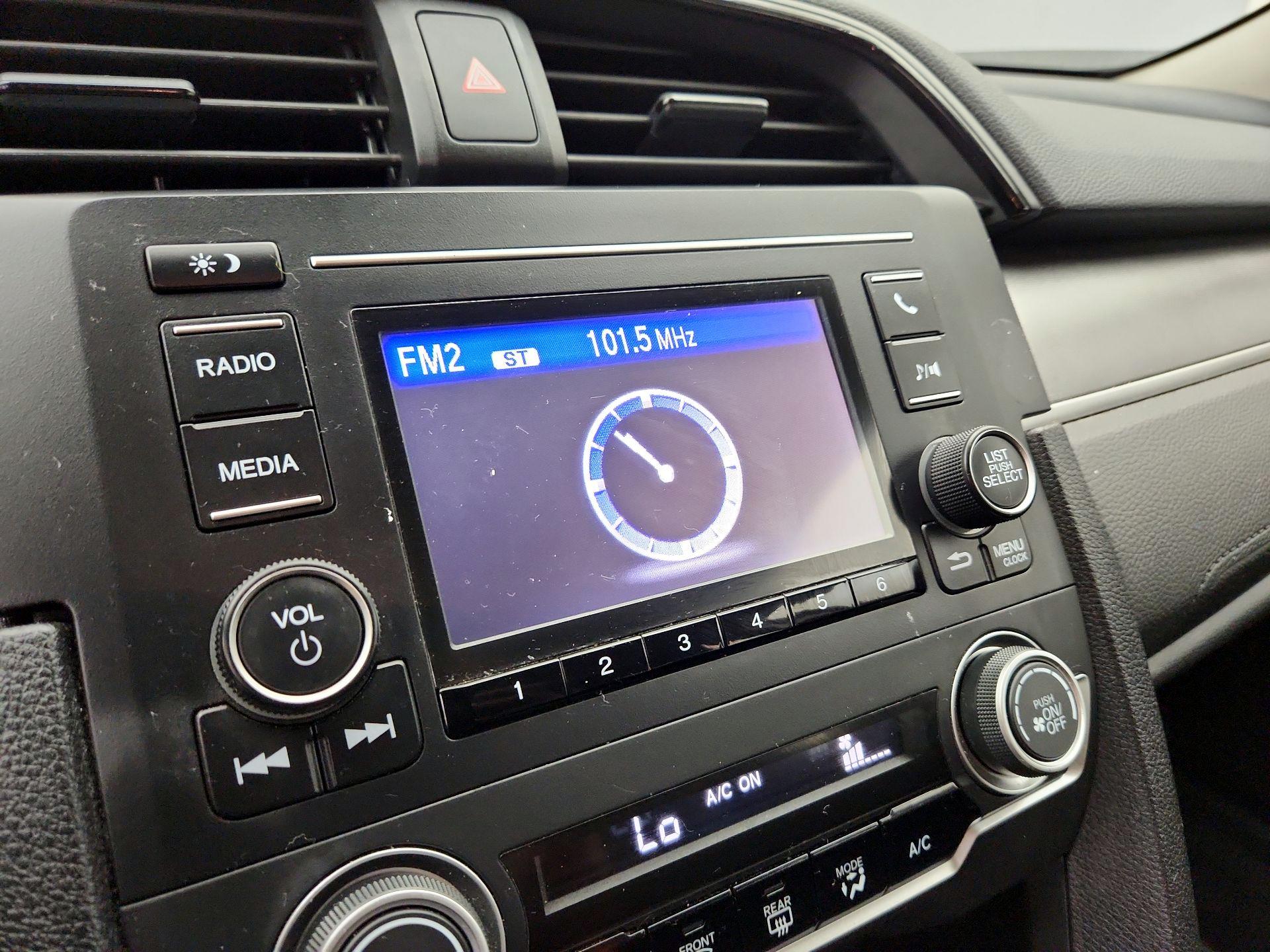 Thumbnail: 2016 Honda Civic - 15
