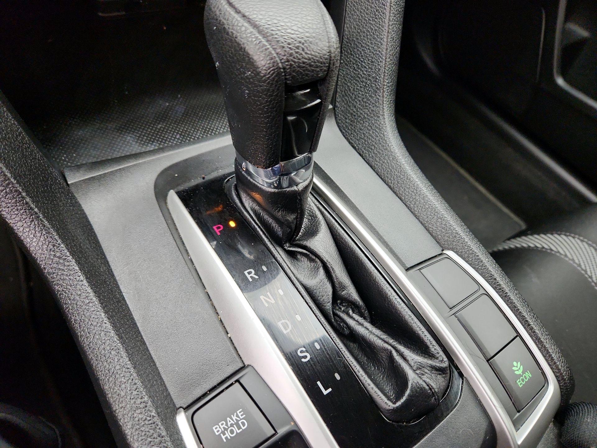 Thumbnail: 2016 Honda Civic - 17