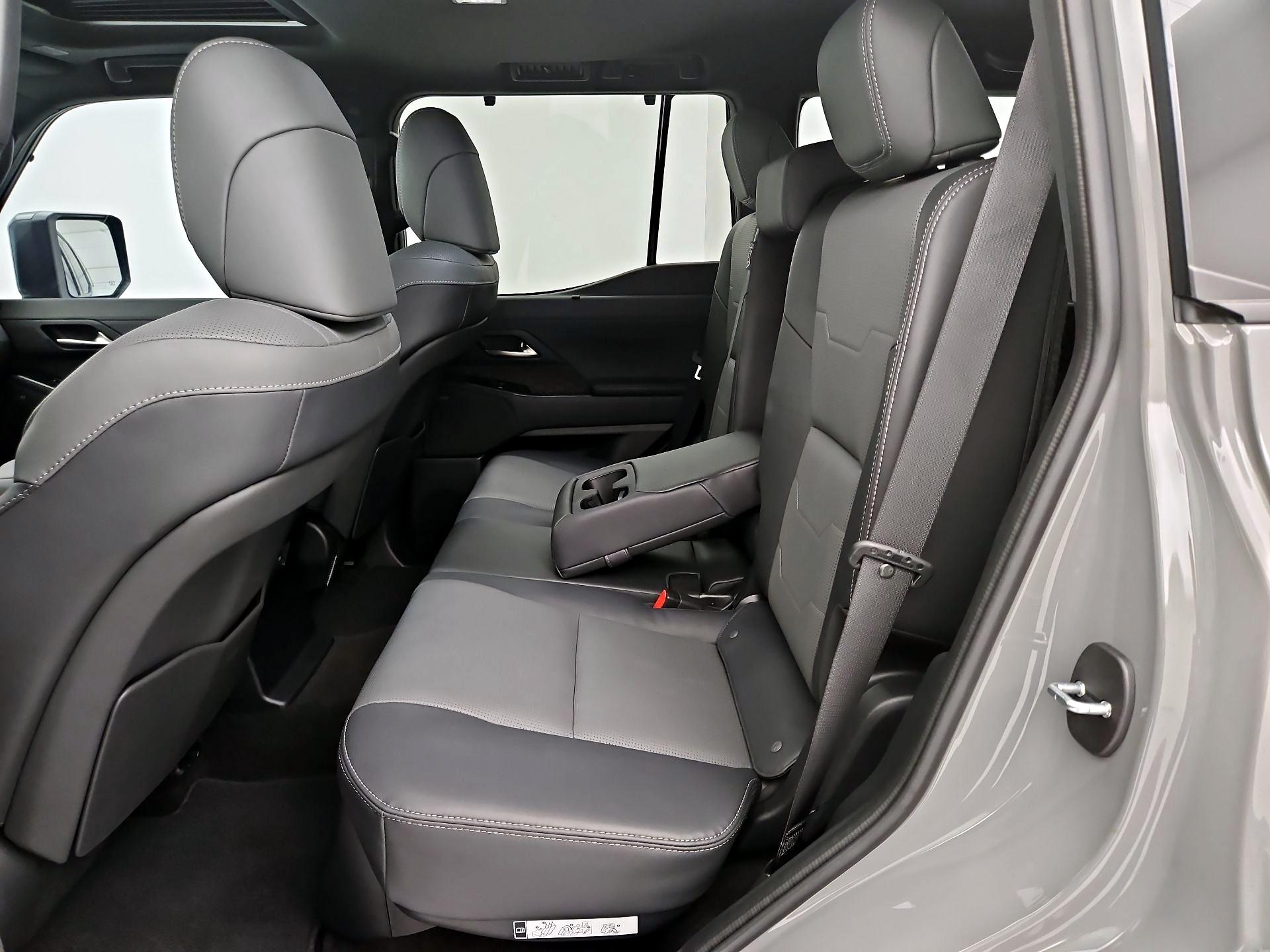 Thumbnail: 2024 Lexus GX - 20