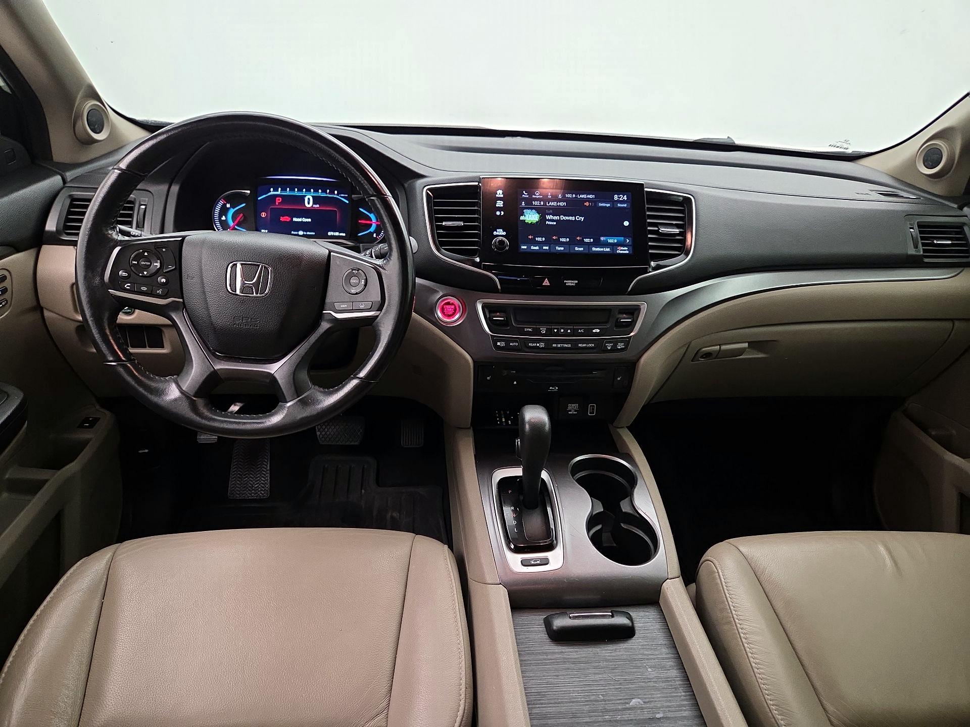 Thumbnail: 2019 Honda Pilot - 9