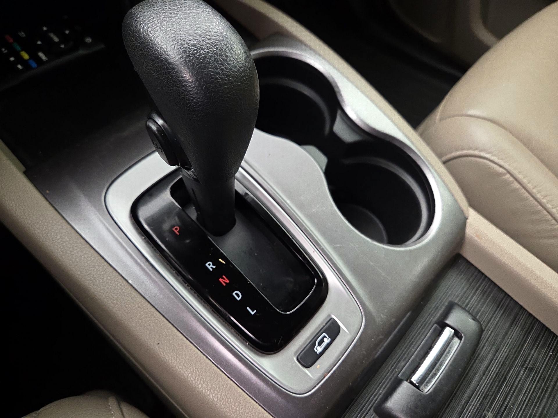 Thumbnail: 2019 Honda Pilot - 17