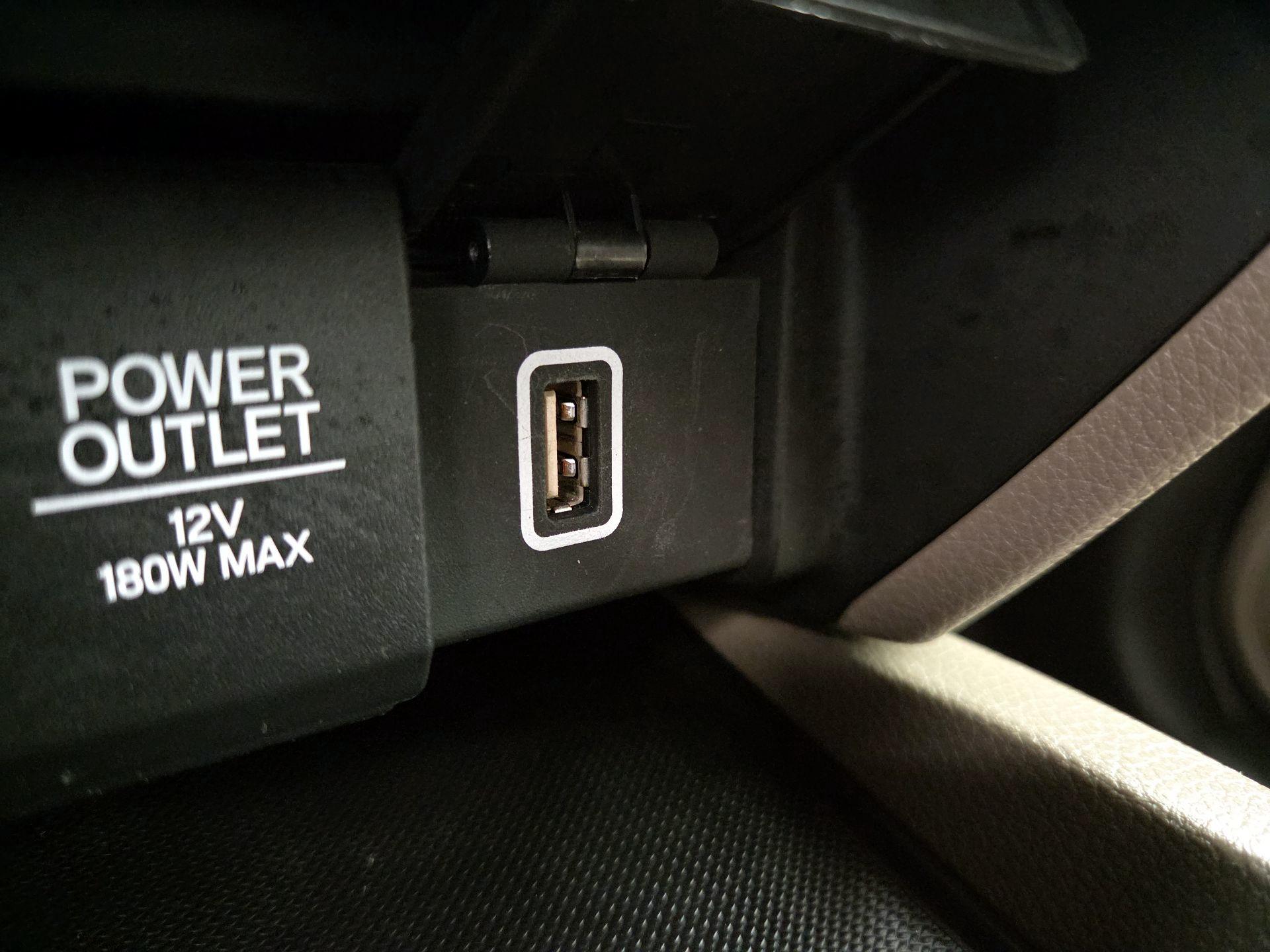 Thumbnail: 2019 Honda Pilot - 18