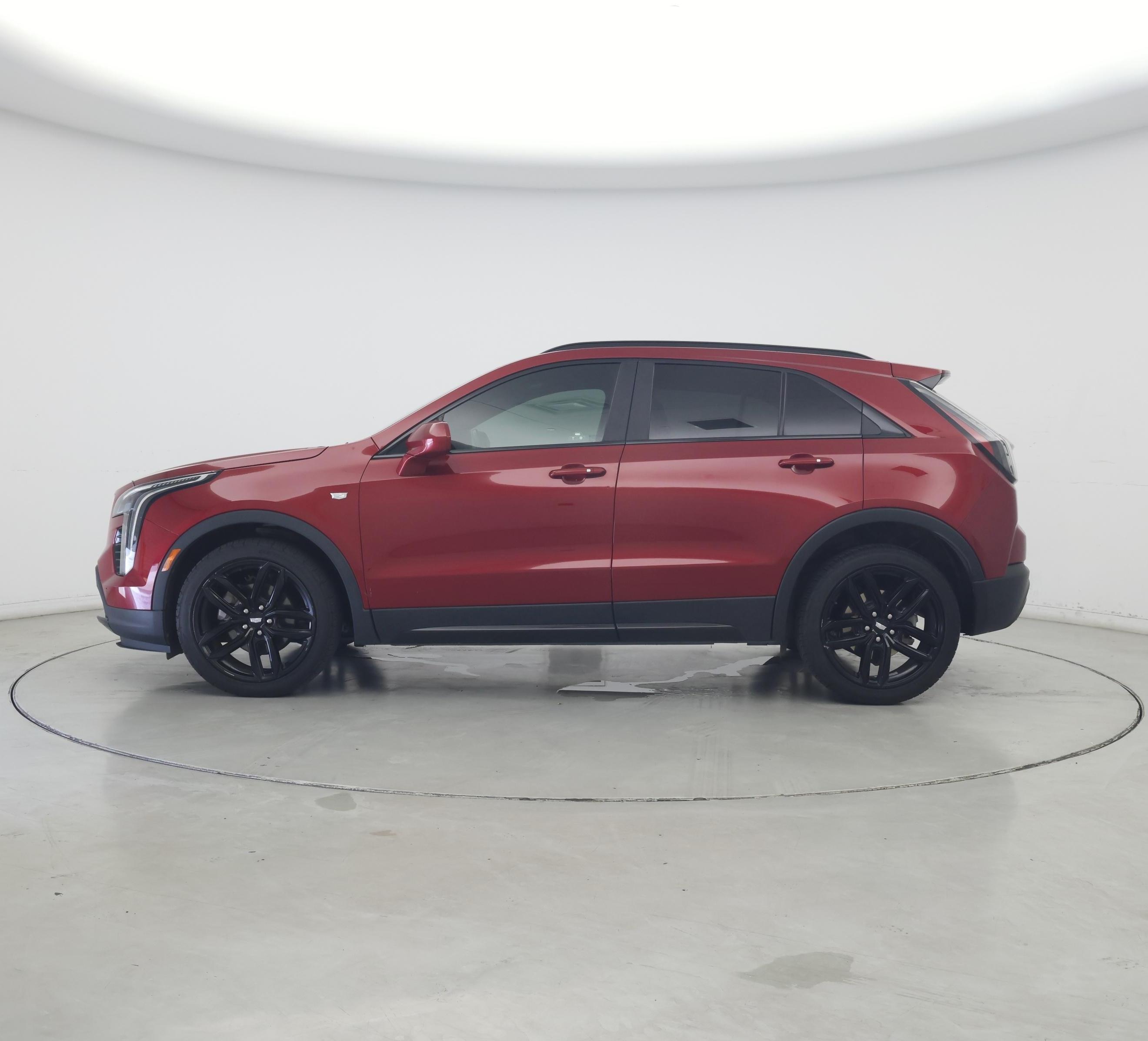 Thumbnail: 2019 Cadillac XT4 - 3