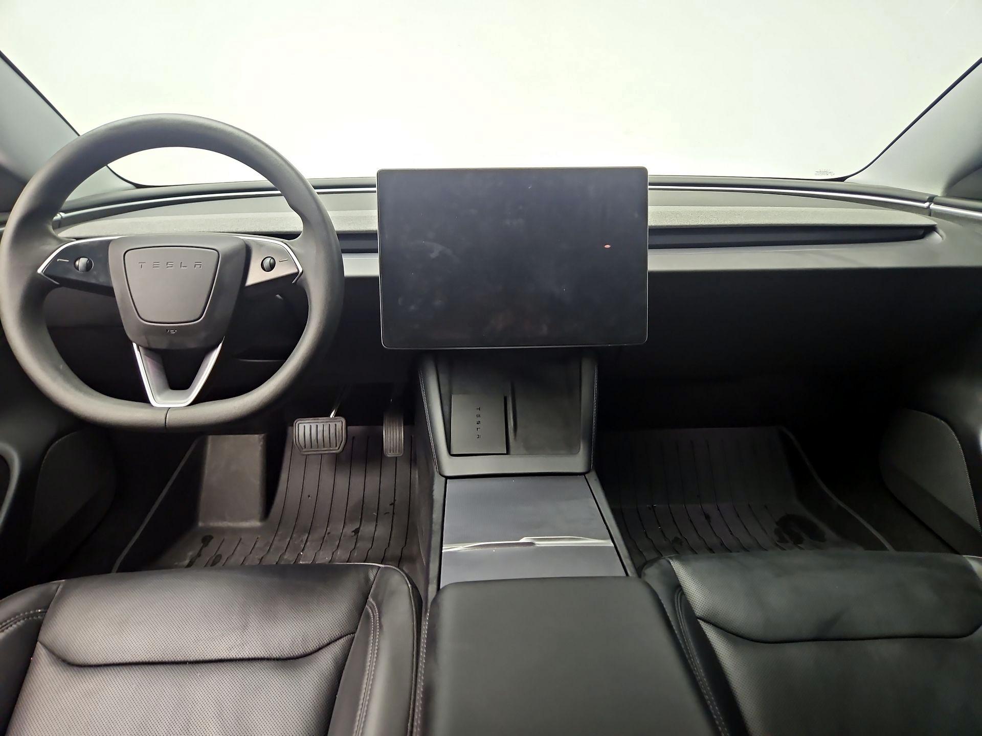 Thumbnail: 2024 Tesla Model 3 - 9