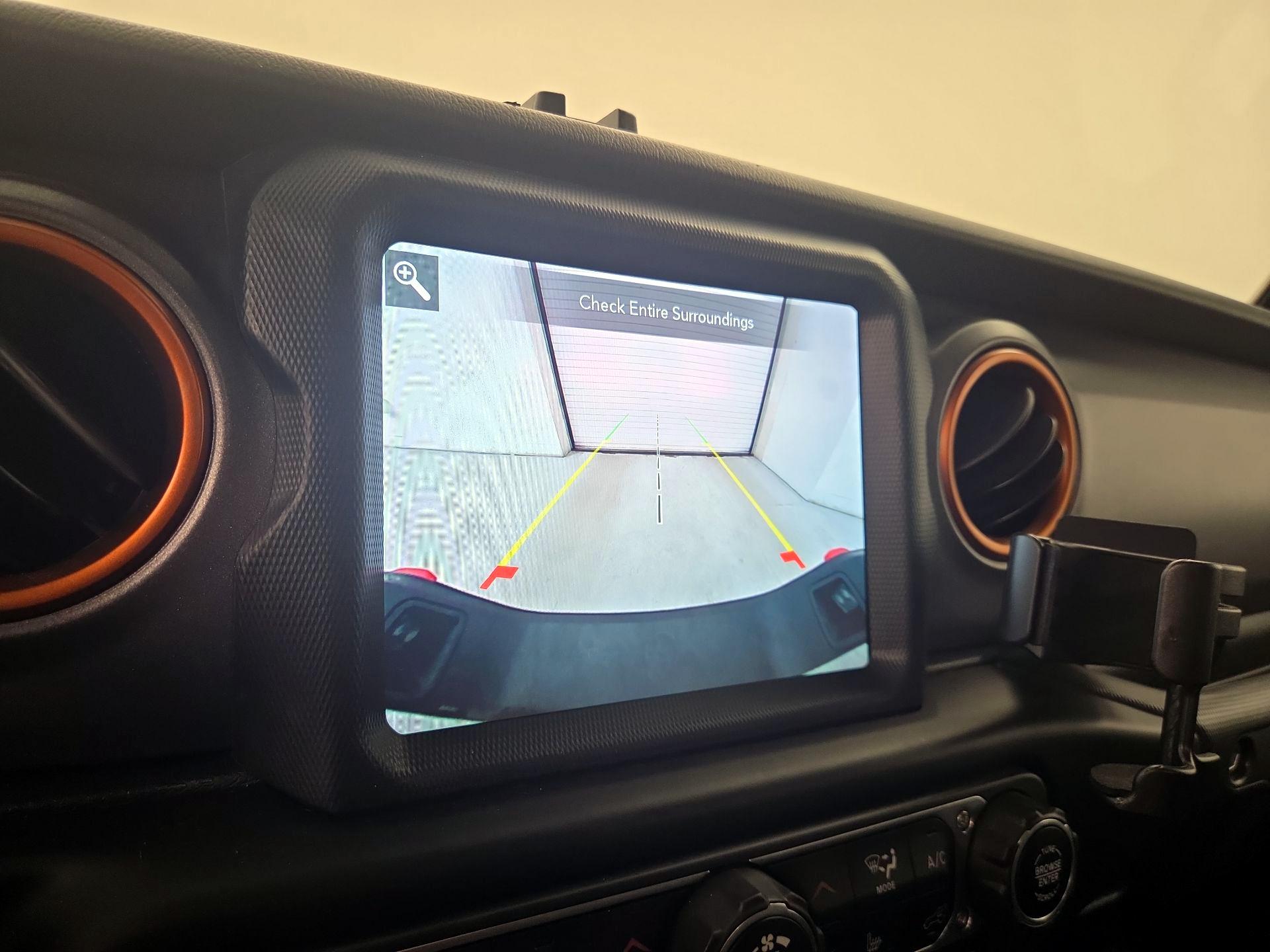 Thumbnail: 2020 Jeep Gladiator - 15
