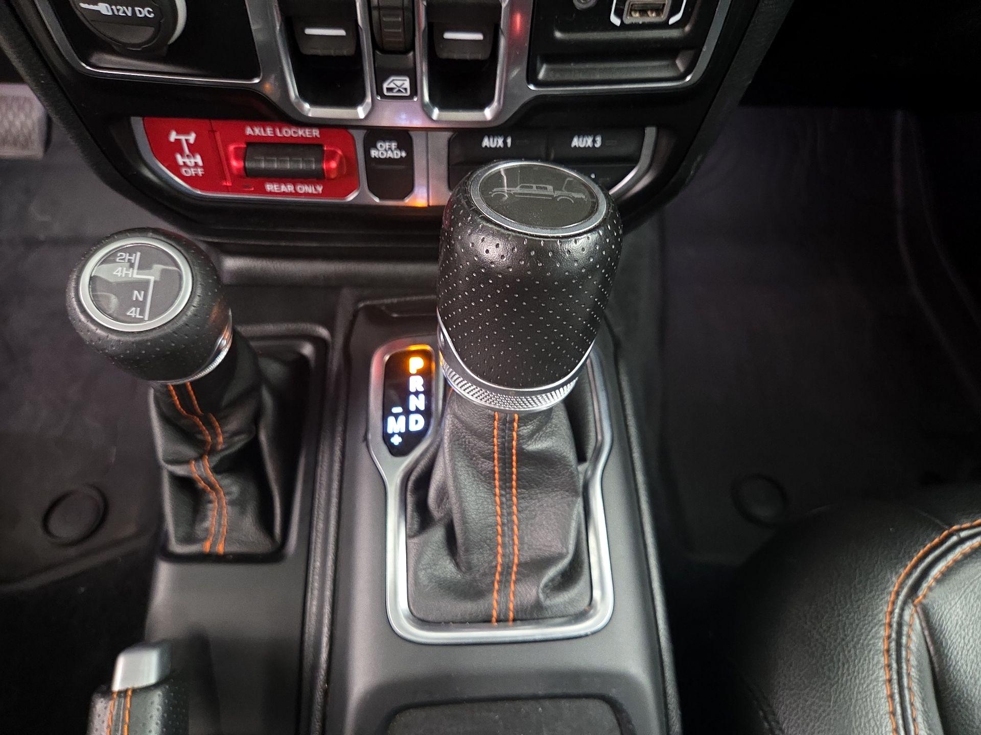 Thumbnail: 2020 Jeep Gladiator - 18