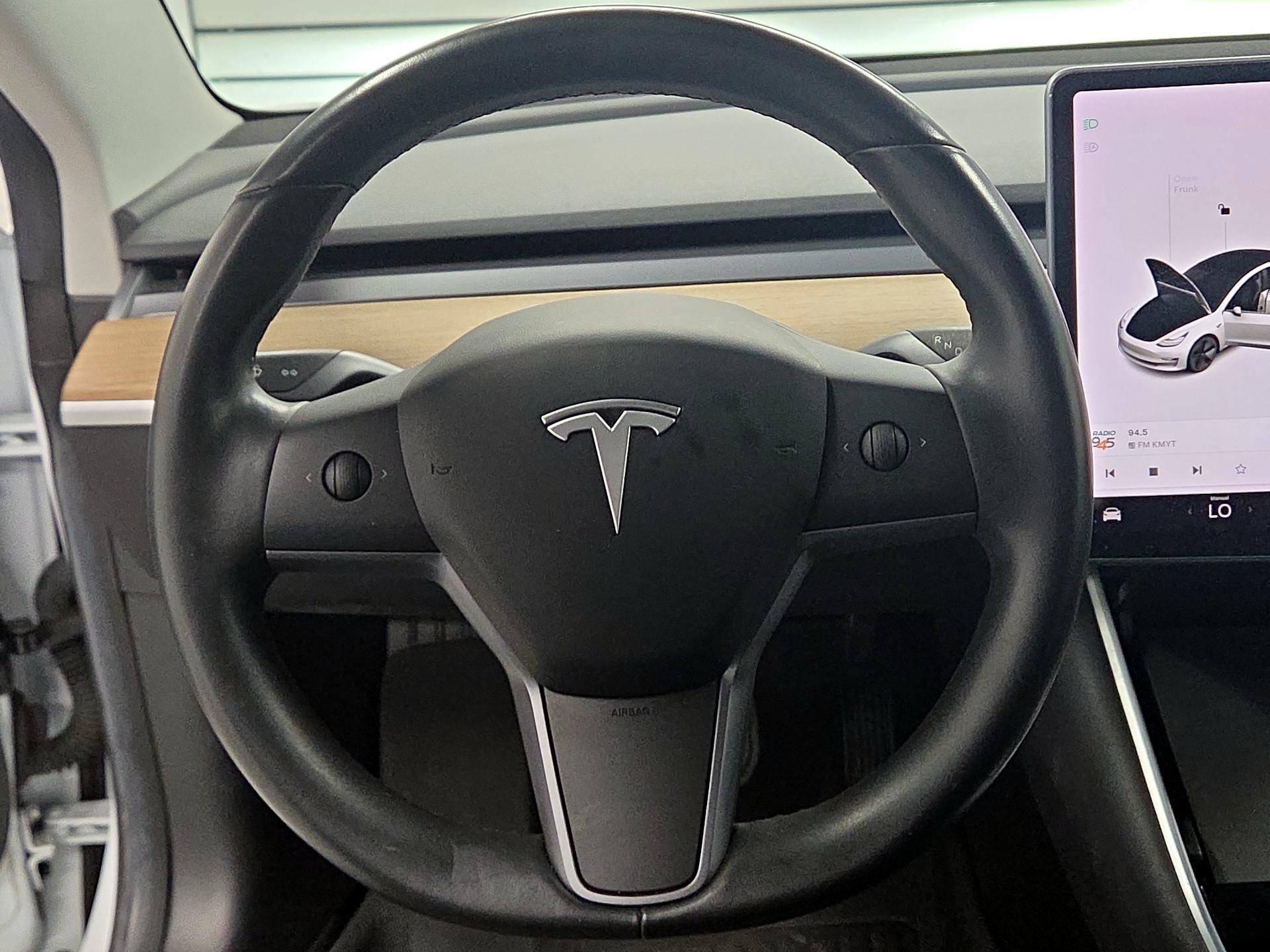 Thumbnail: 2019 Tesla Model 3 - 10