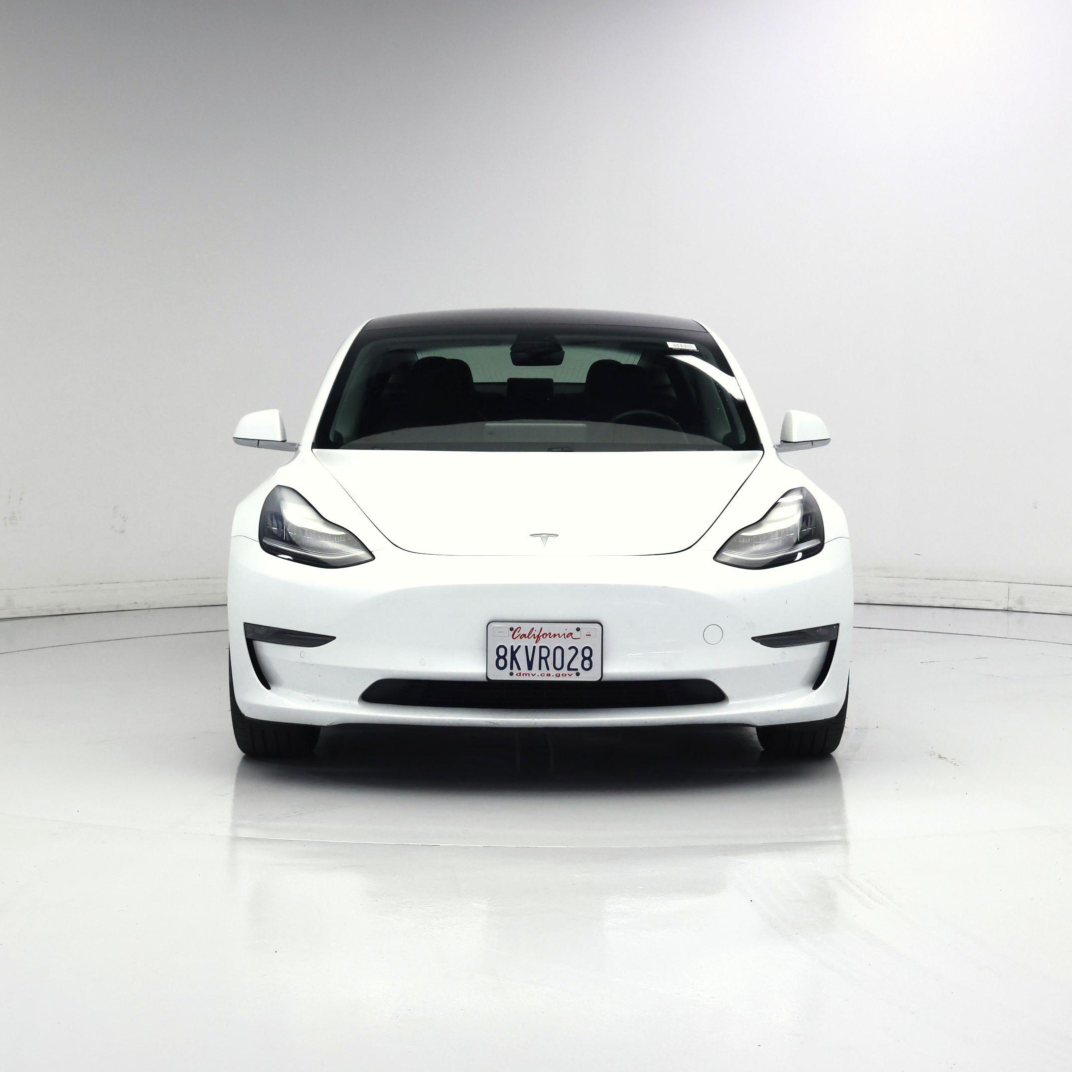 Thumbnail: 2019 Tesla Model 3 - 5