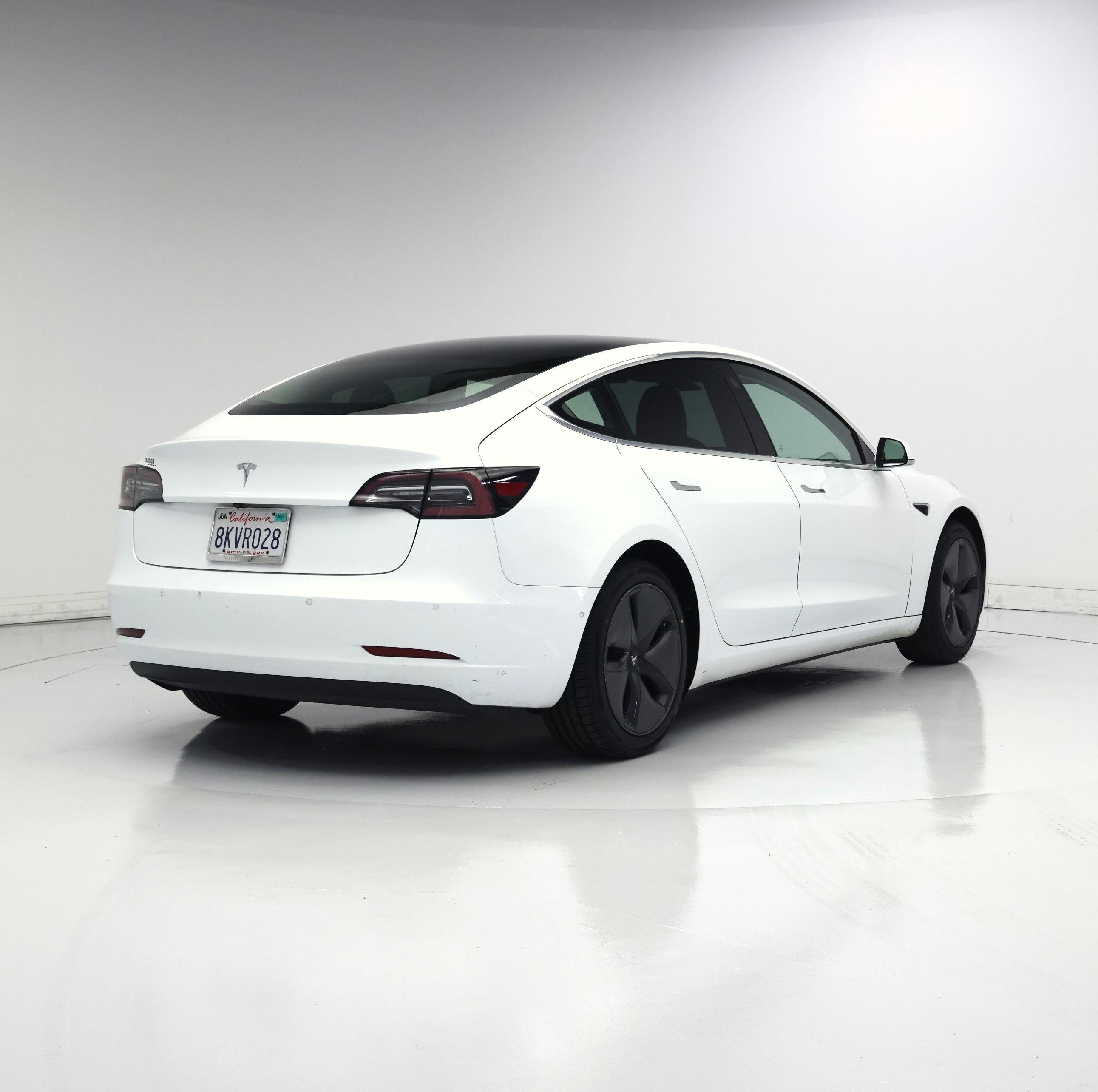 Thumbnail: 2019 Tesla Model 3 - 8