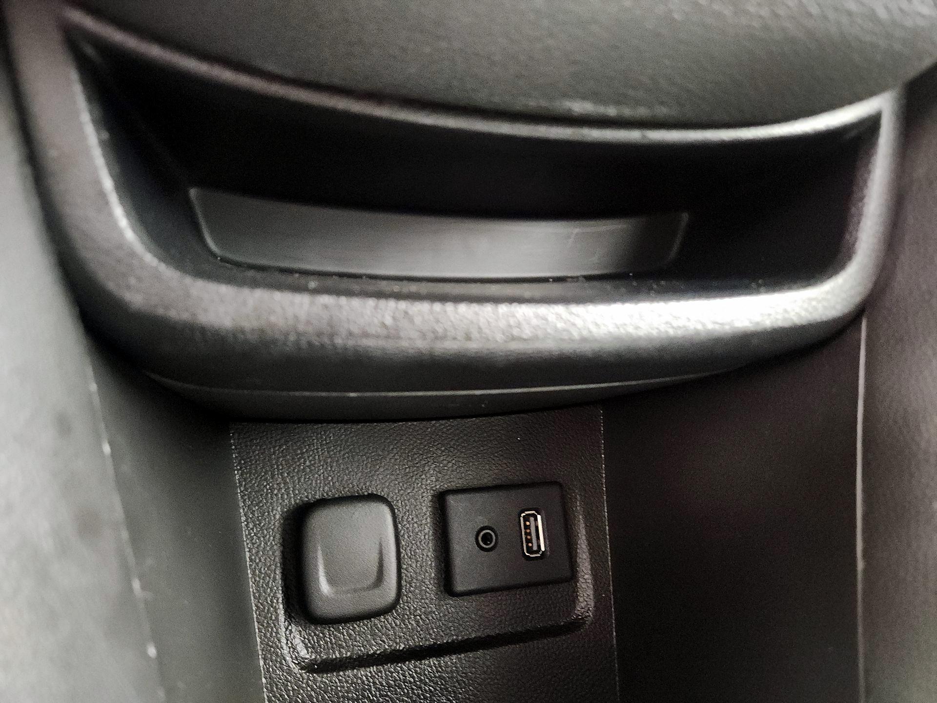 Thumbnail: 2016 Buick Encore - 18