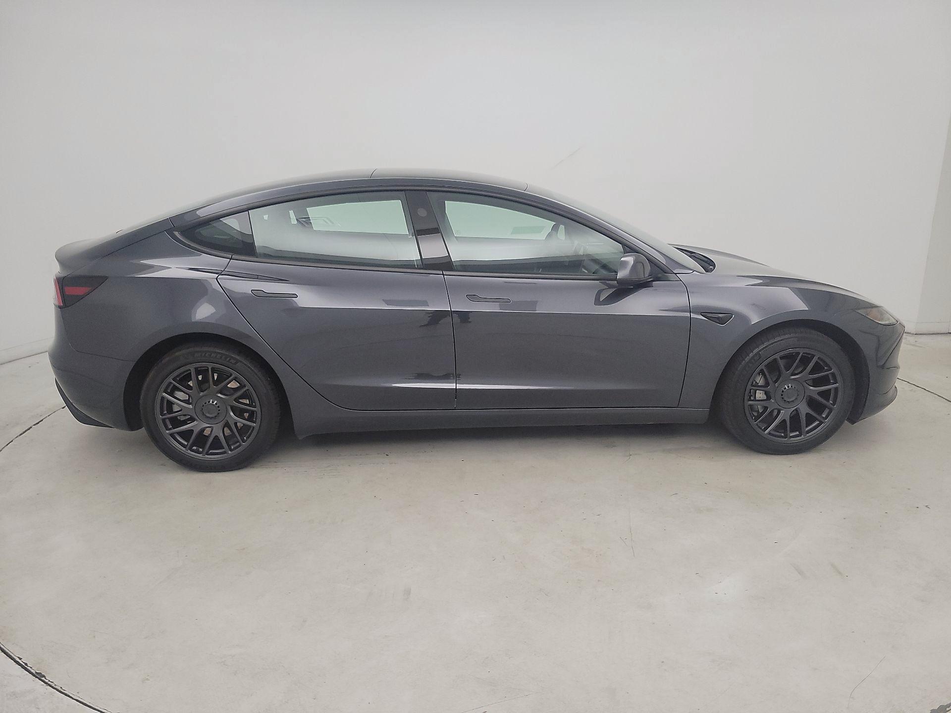 Thumbnail: 2025 Tesla Model 3 - 4
