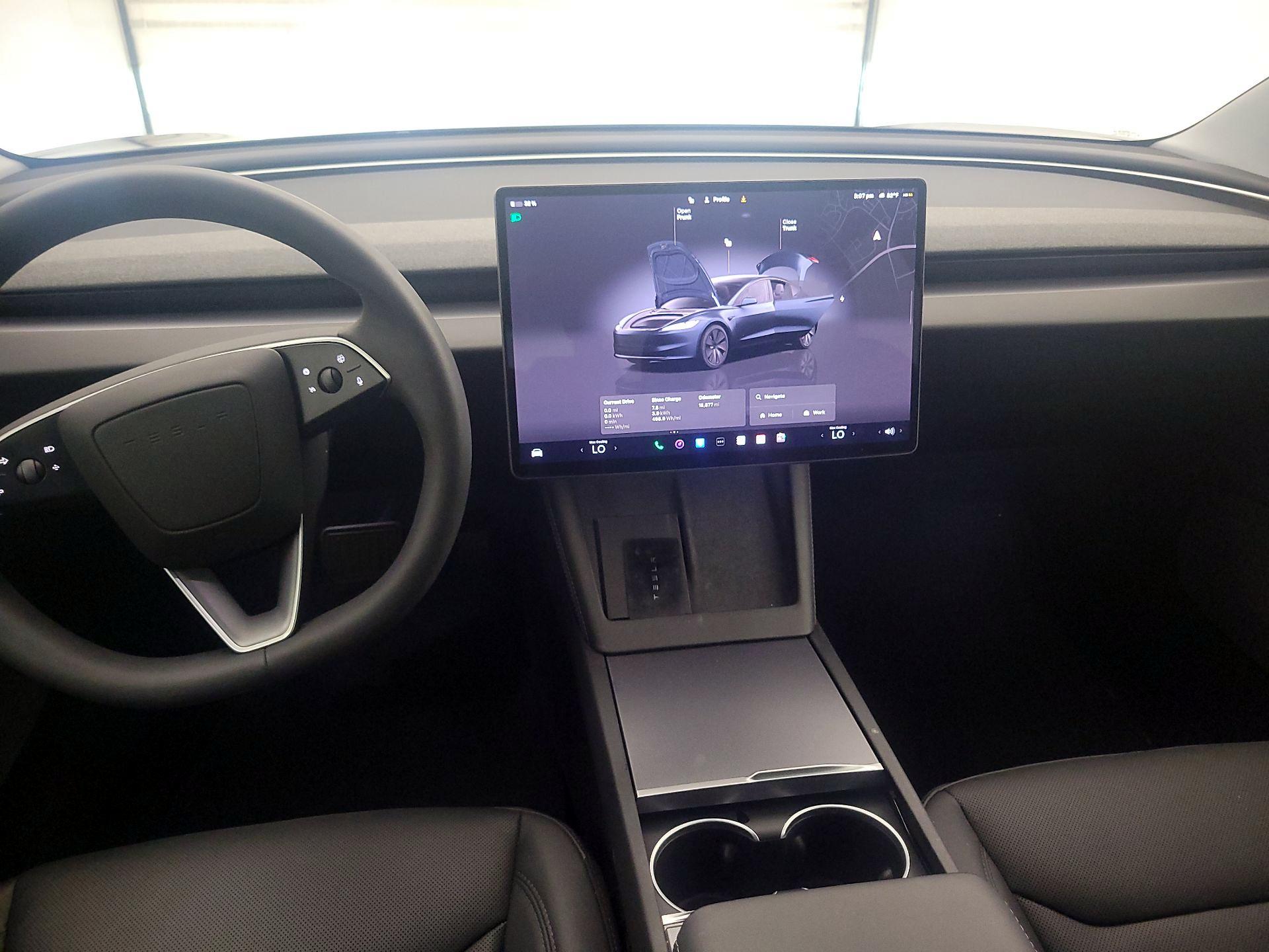 Thumbnail: 2025 Tesla Model 3 - 8