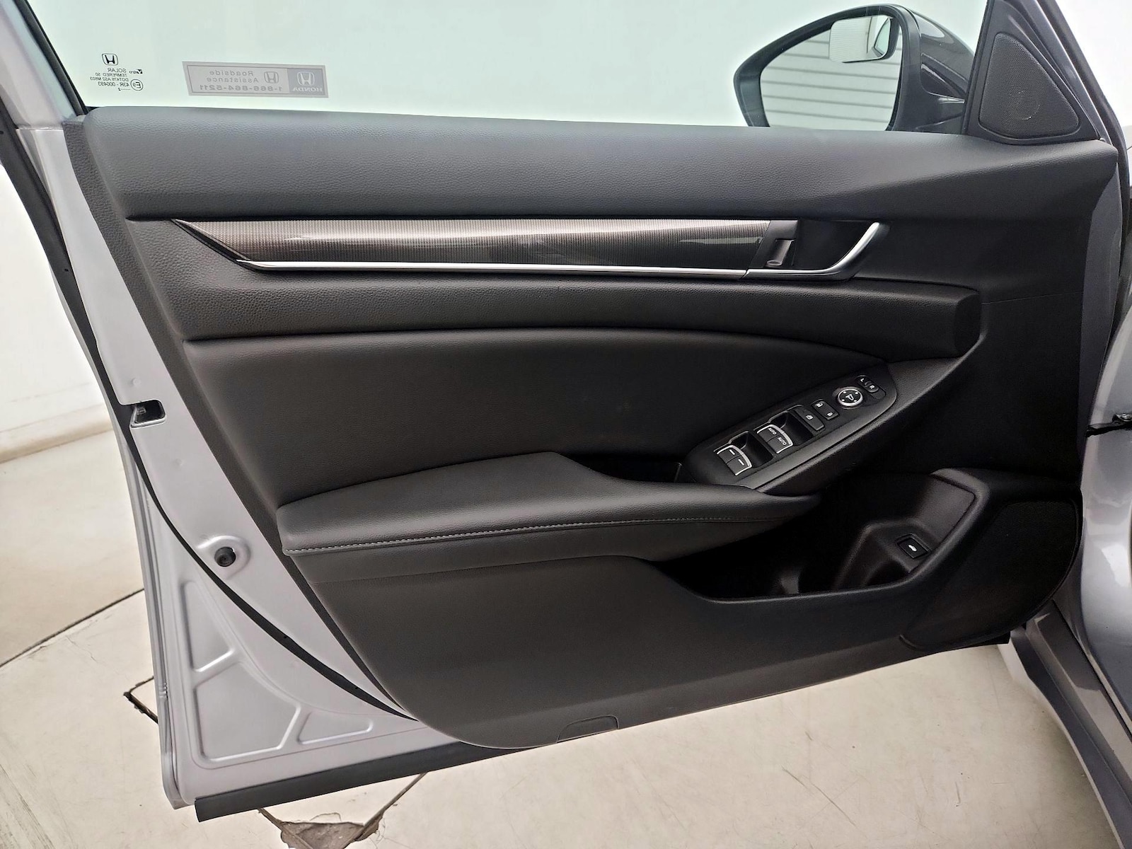 2022 Honda Accord Sport SE - Photo 13