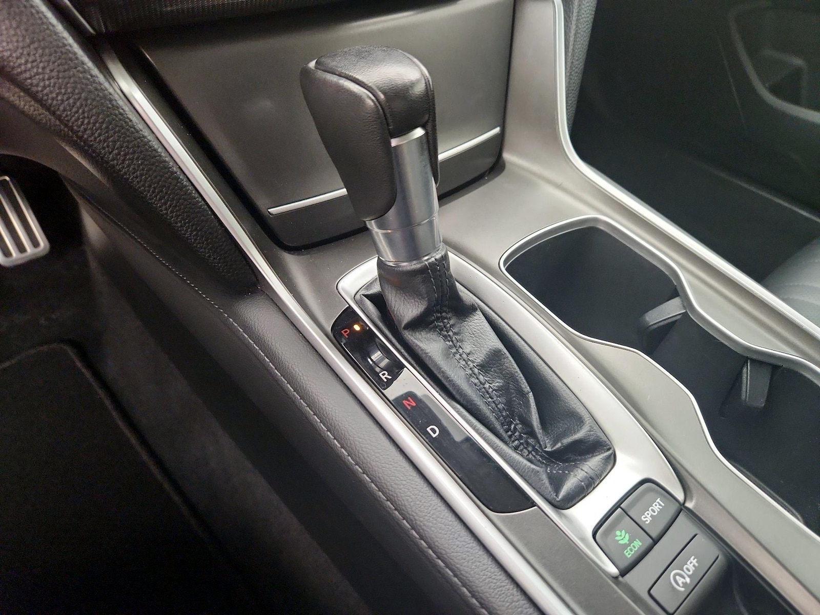 2022 Honda Accord Sport SE - Photo 18